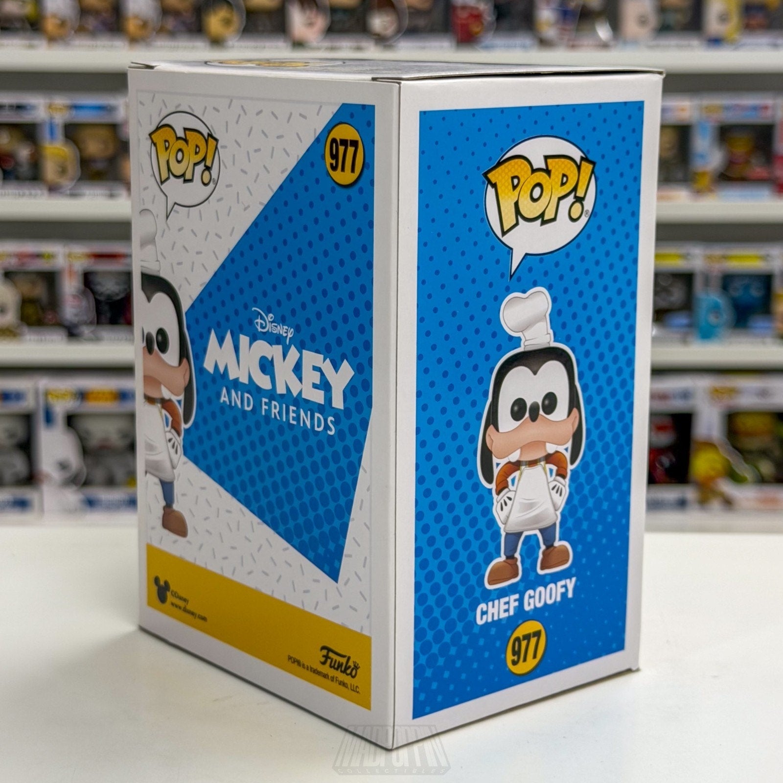 Funko Pop Disney Mickey Friends Chef Goofy Hollywood Exclusive 977 Vinyl Figure