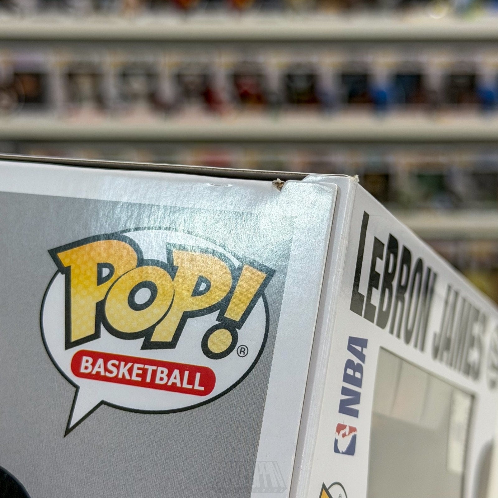 Funko Pop NBA Basketball Los Angeles Lakers LeBron James Purple 172 Vinyl Figure