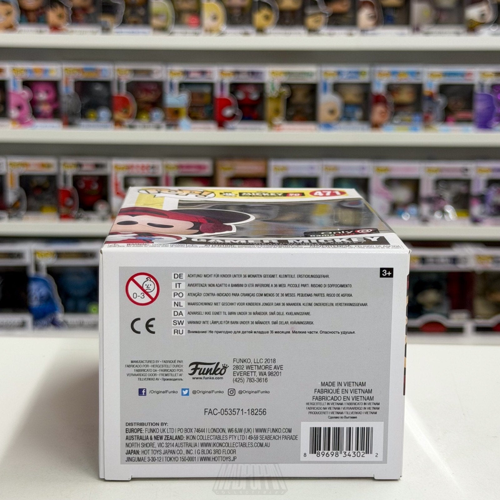 Funko Pop Disney Gamer Mickey True Original 90 Years GameStop 471 Vinyl Figure