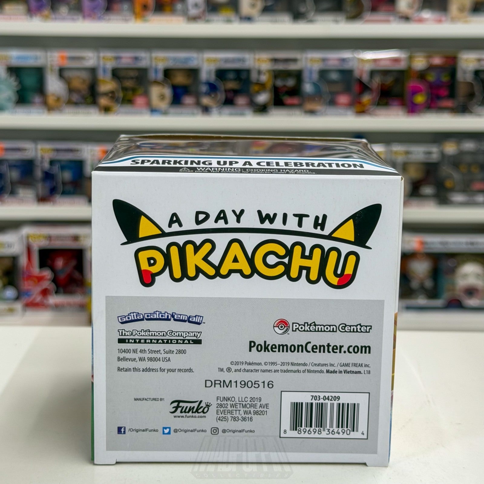 Funko A Day With Pikachu Sparking Up Celebration Pokémon Center TCG Vinyl Figure7