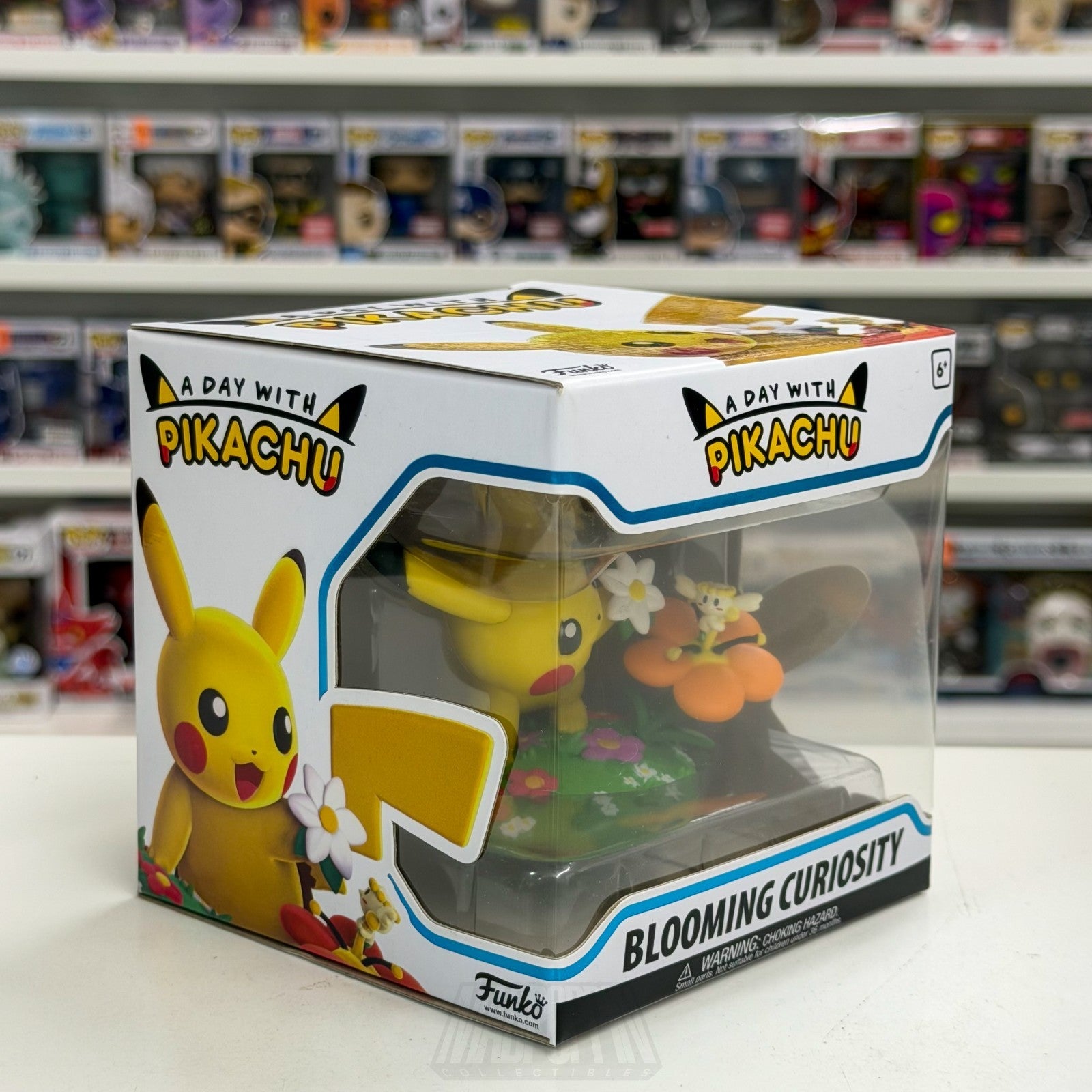 Funko A Day With Pikachu Blooming Curiosity Pokémon Center TCG Game Vinyl Figure5