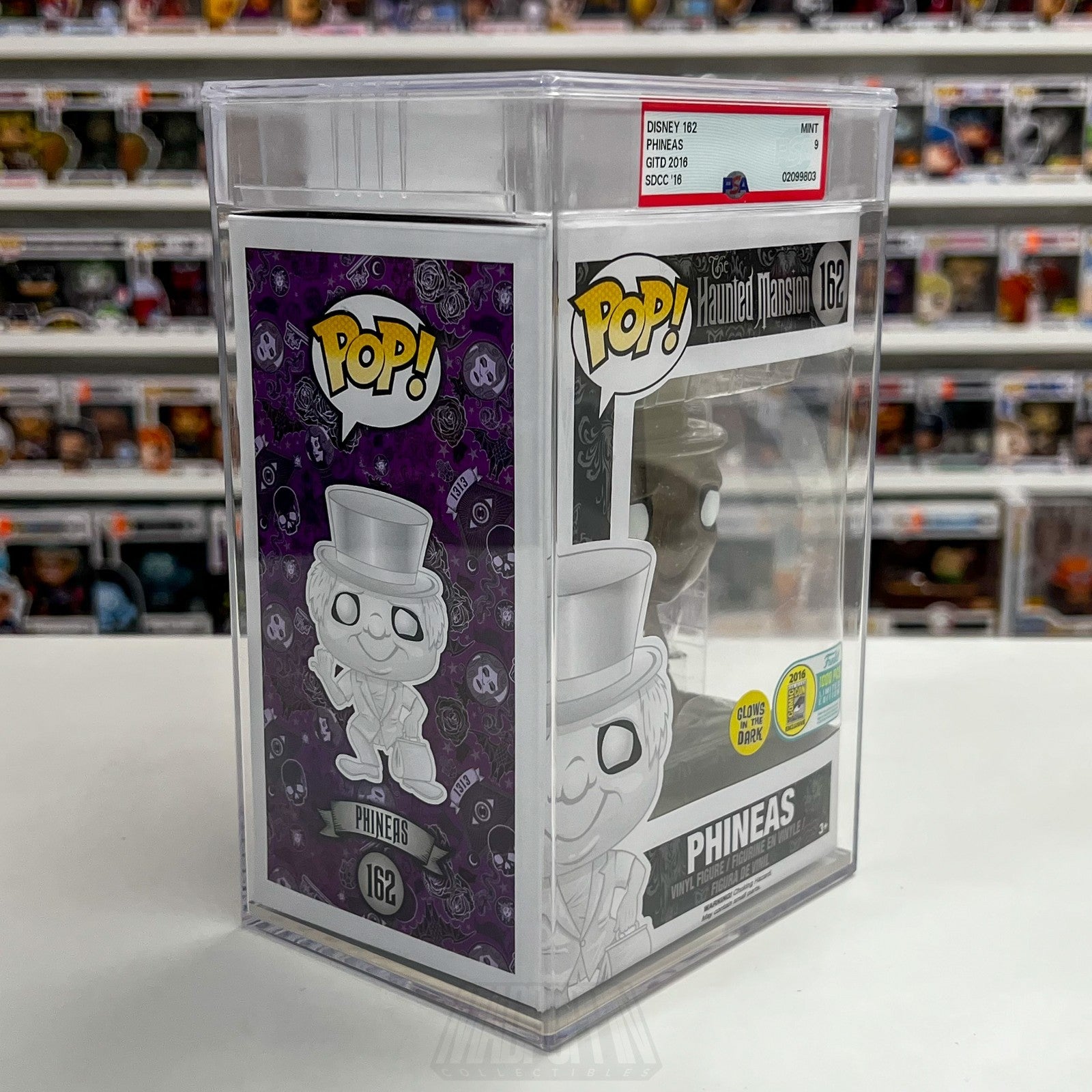 Funko Pop Disney The Haunted Mansion Phineas Glow SDCC 1000 PCS 162 PSA Graded 95