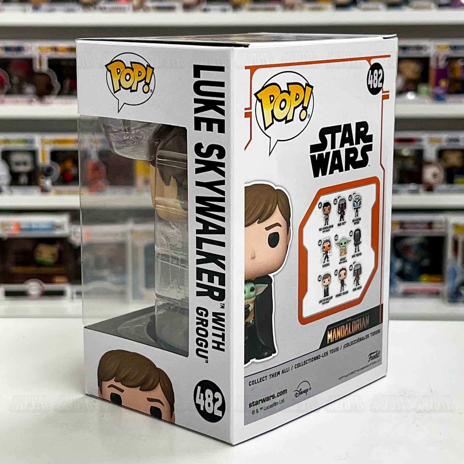 Funko Pop! Star Wars 482 Luke Skywalker with Grogu Mandalorian Figure Bobblehead
