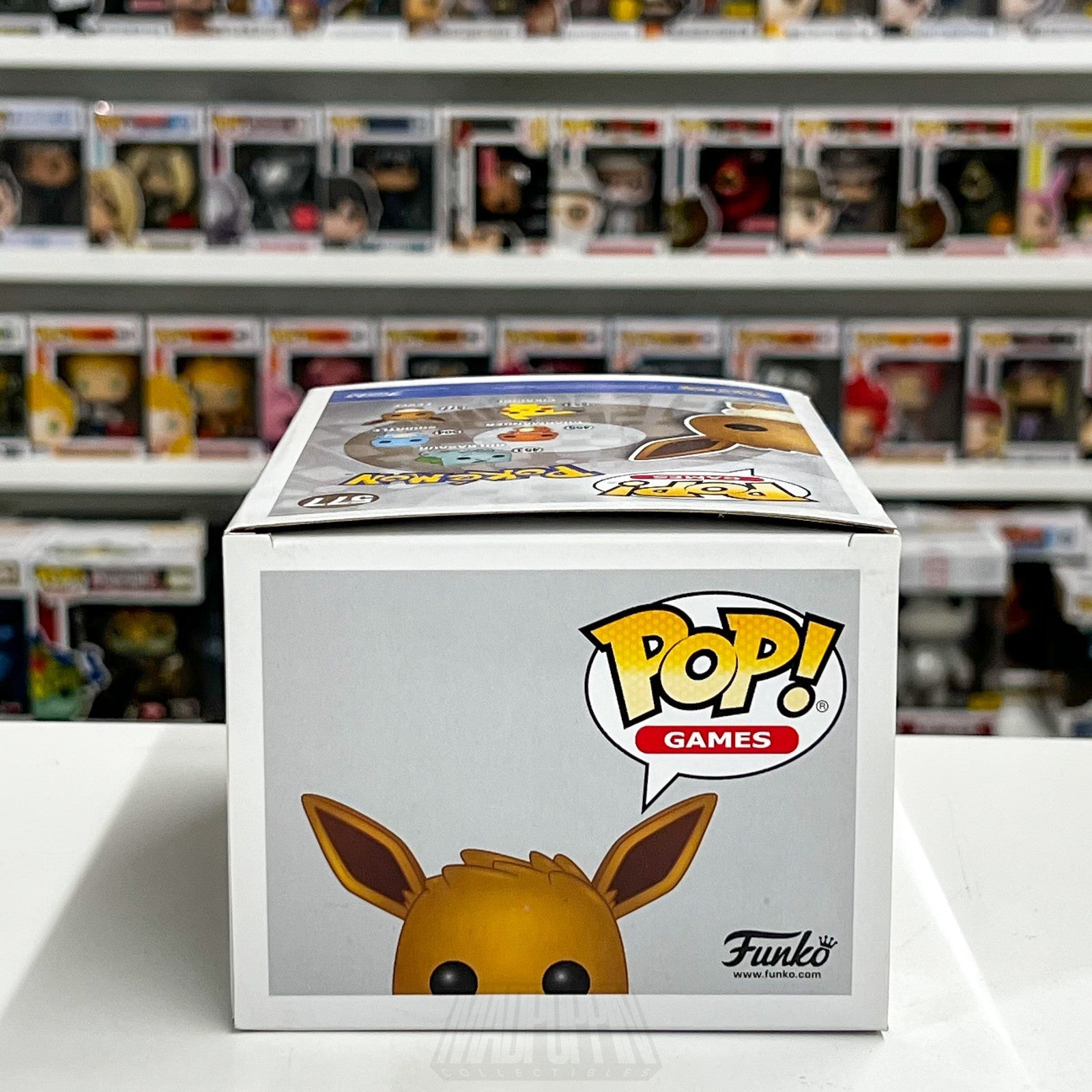 Funko Pop Games Pokemon Eevee Flocked WonderCon 577 Official Sticker TCG Figure6