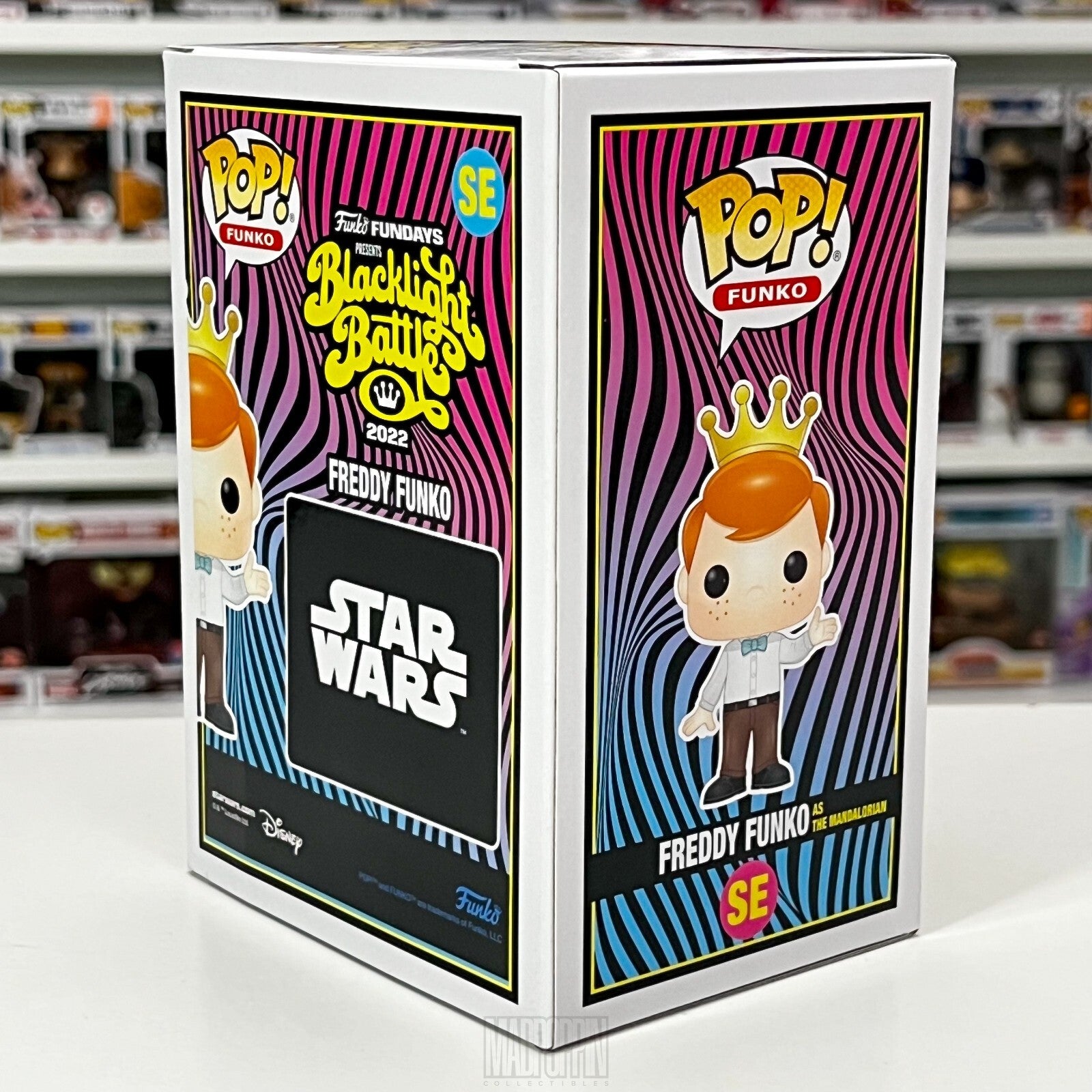 Funko Pop Fundays Blacklight Battle Freddy as Mandalorian Limited 4000 Pcs SE