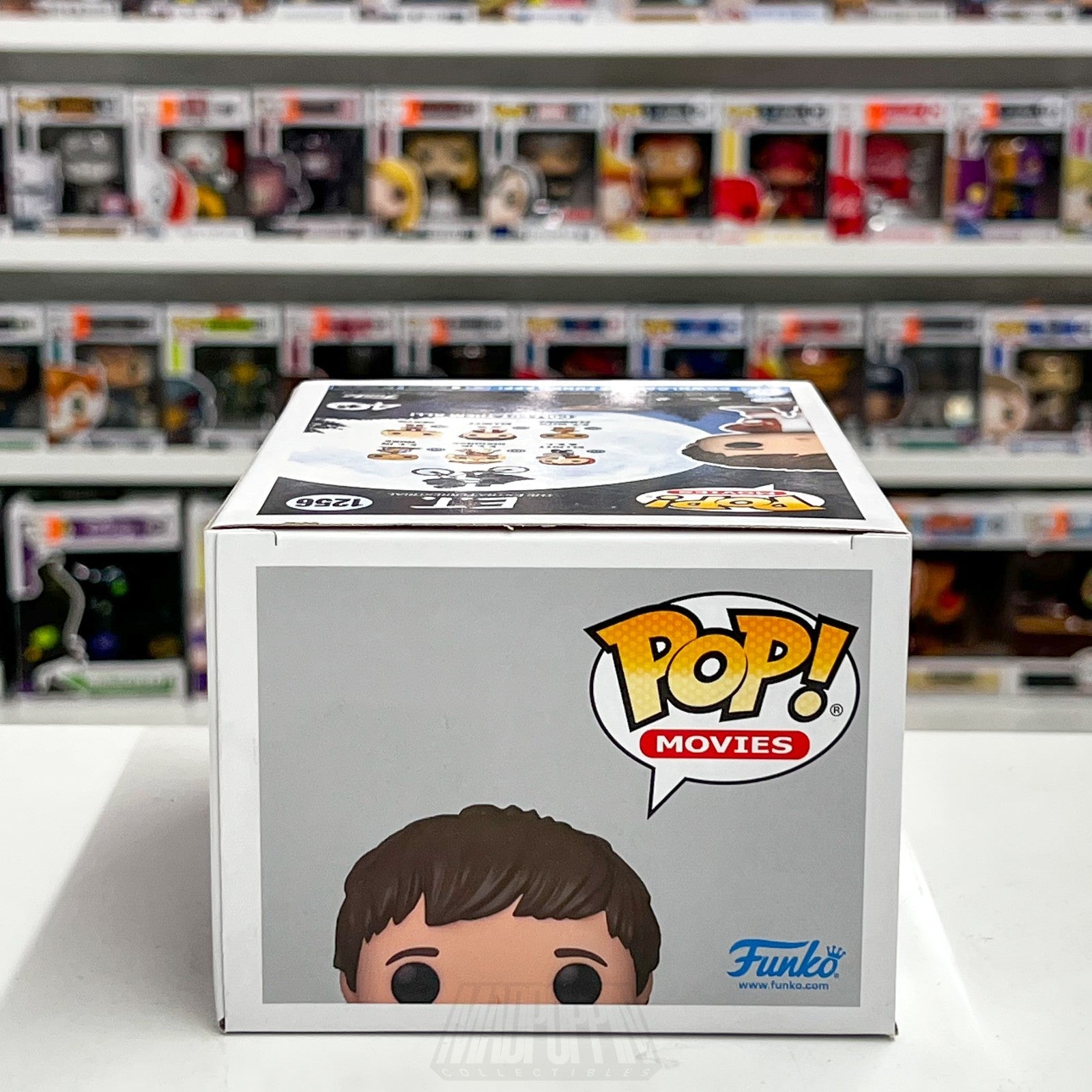 Funko Pop Movies ET The Extra-Terrestrial Elliott w/Flashlight 1256 Vinyl Figure6