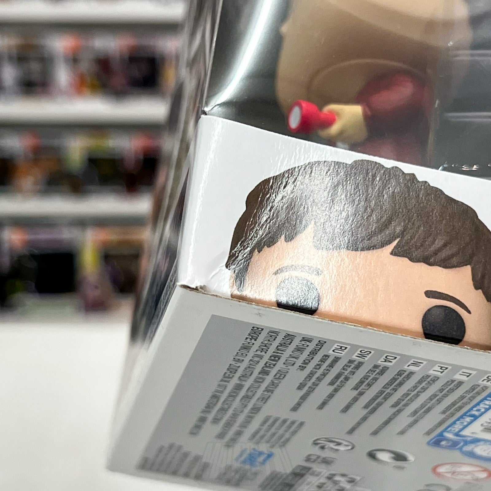 Funko Pop Movies ET The Extra-Terrestrial Elliott w/Flashlight 1256 Vinyl Figure8