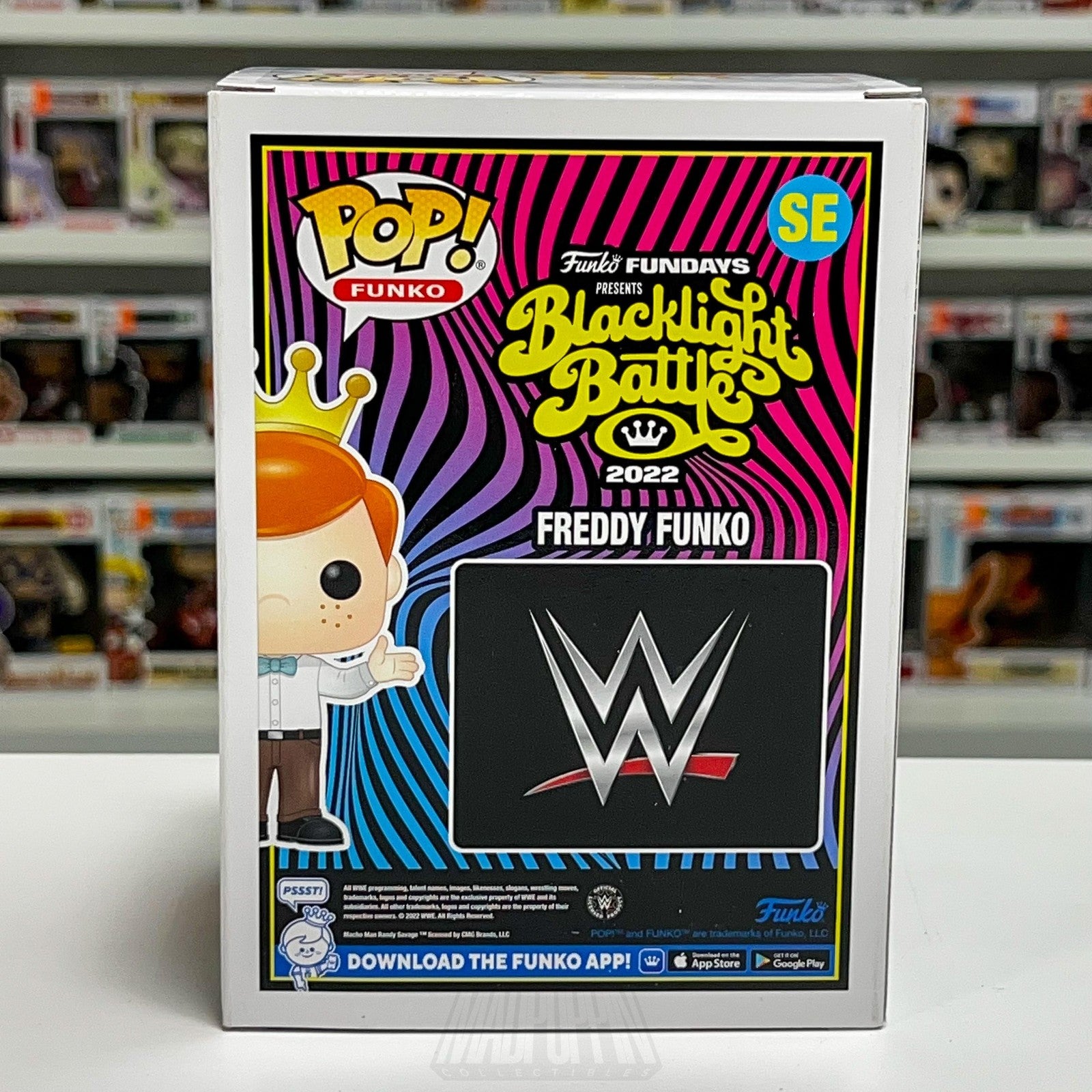 Funko Pop SE Freddy Funko Macho Man Randy Savage WWE Blacklight 2022 2000 PCS