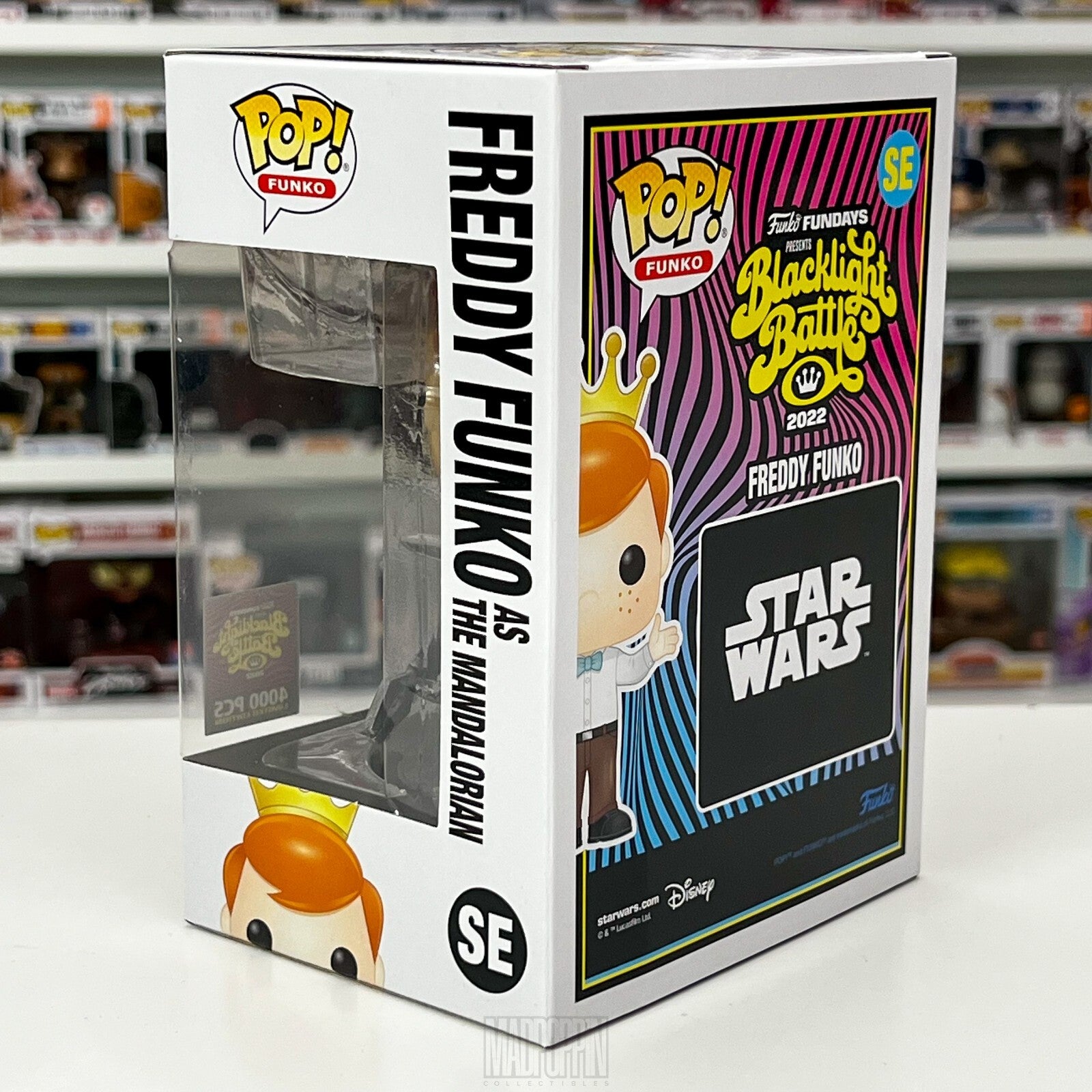 Funko Pop Fundays Blacklight Battle Freddy as Mandalorian Limited 4000 Pcs SE