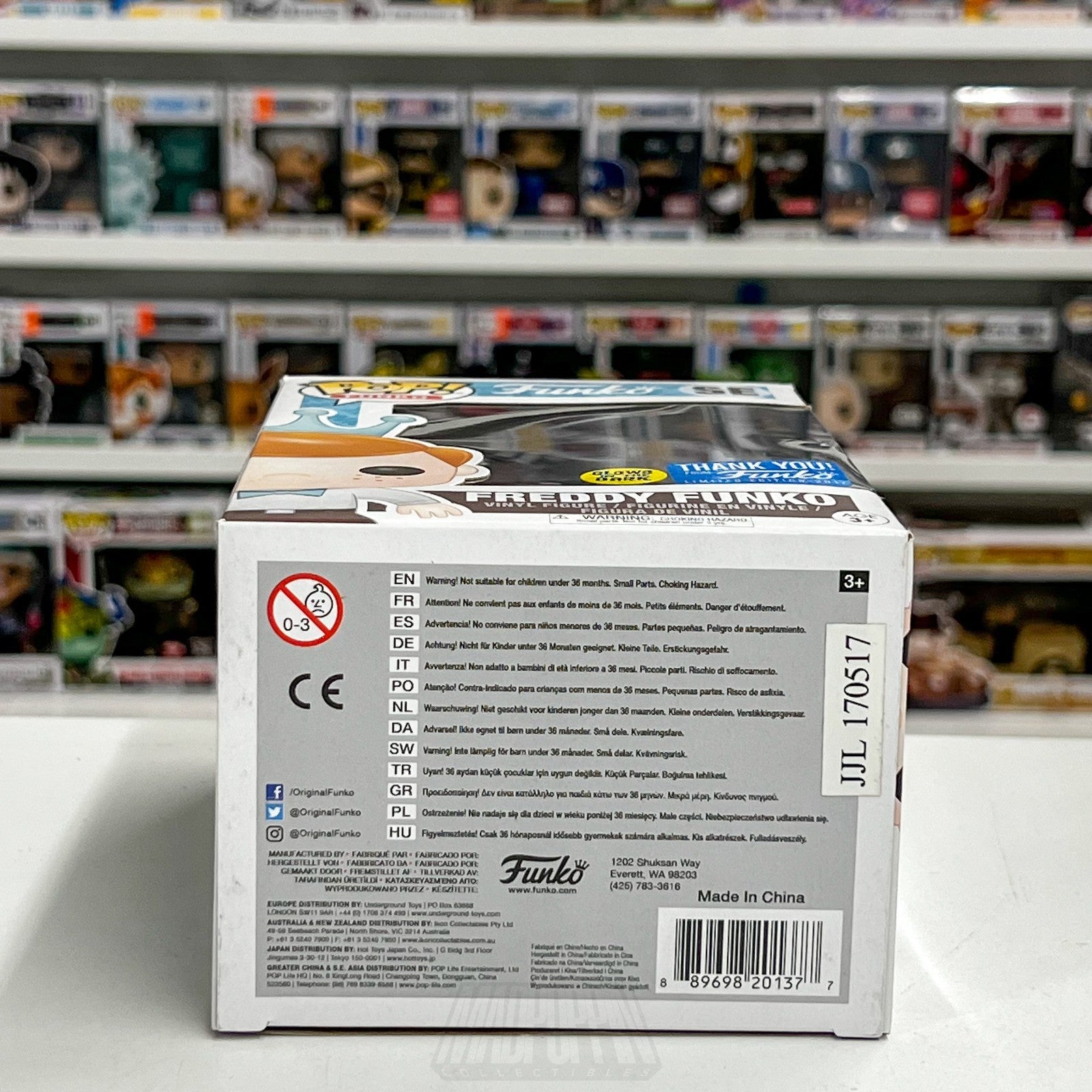 Funko Pop Freddy Thank You Holographic Glow Limited Edition SE Toy Vinyl Figure8