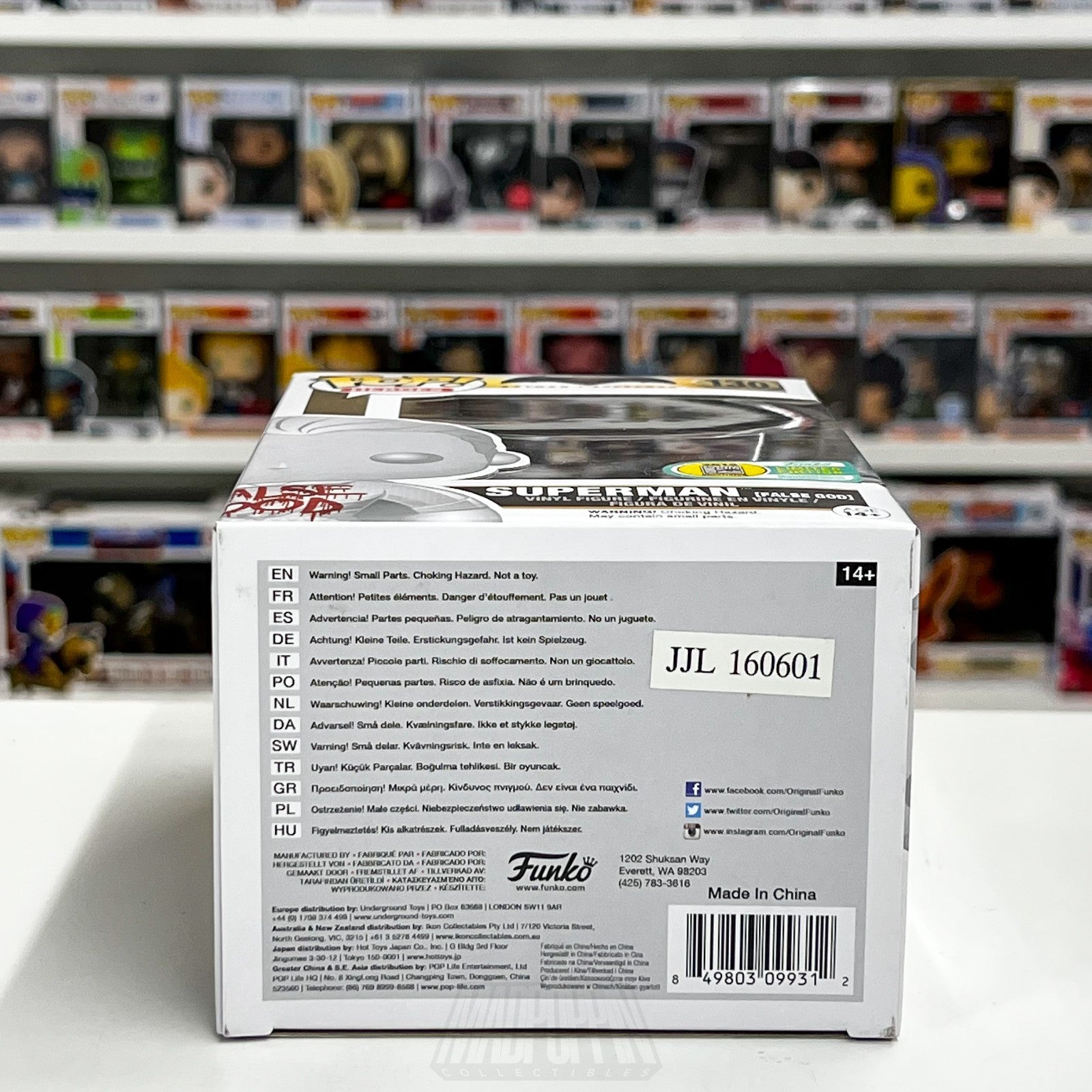 Funko Pop DC Batman vs Superman False God SDCC 130 Con Sticker Toy Vinyl Figure7