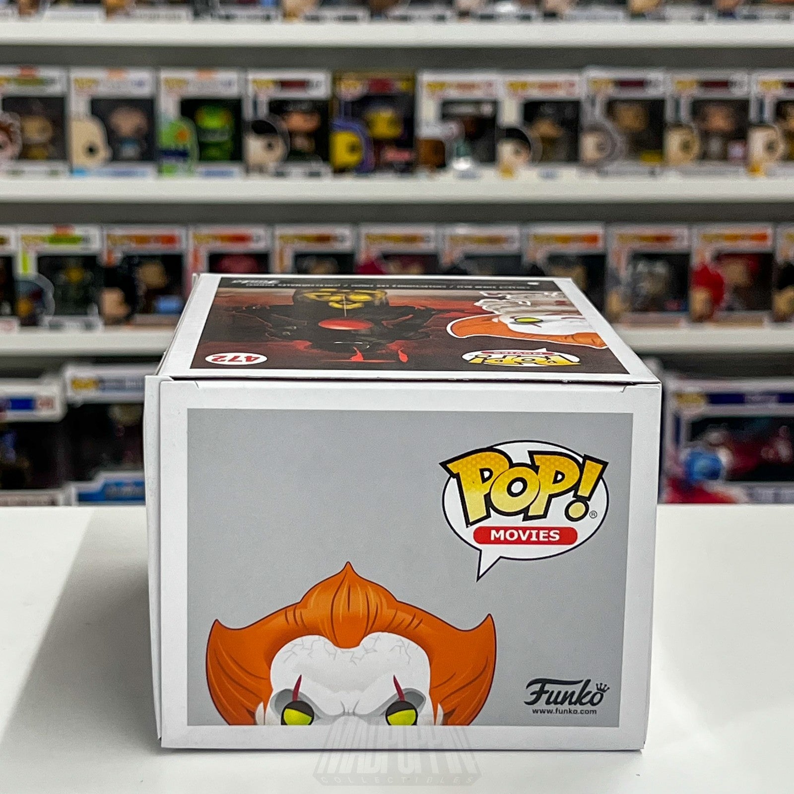 Funko Pop Movies IT Pennywise With Boat Blue Eyes 472 Horror Clown Vinyl Figure6