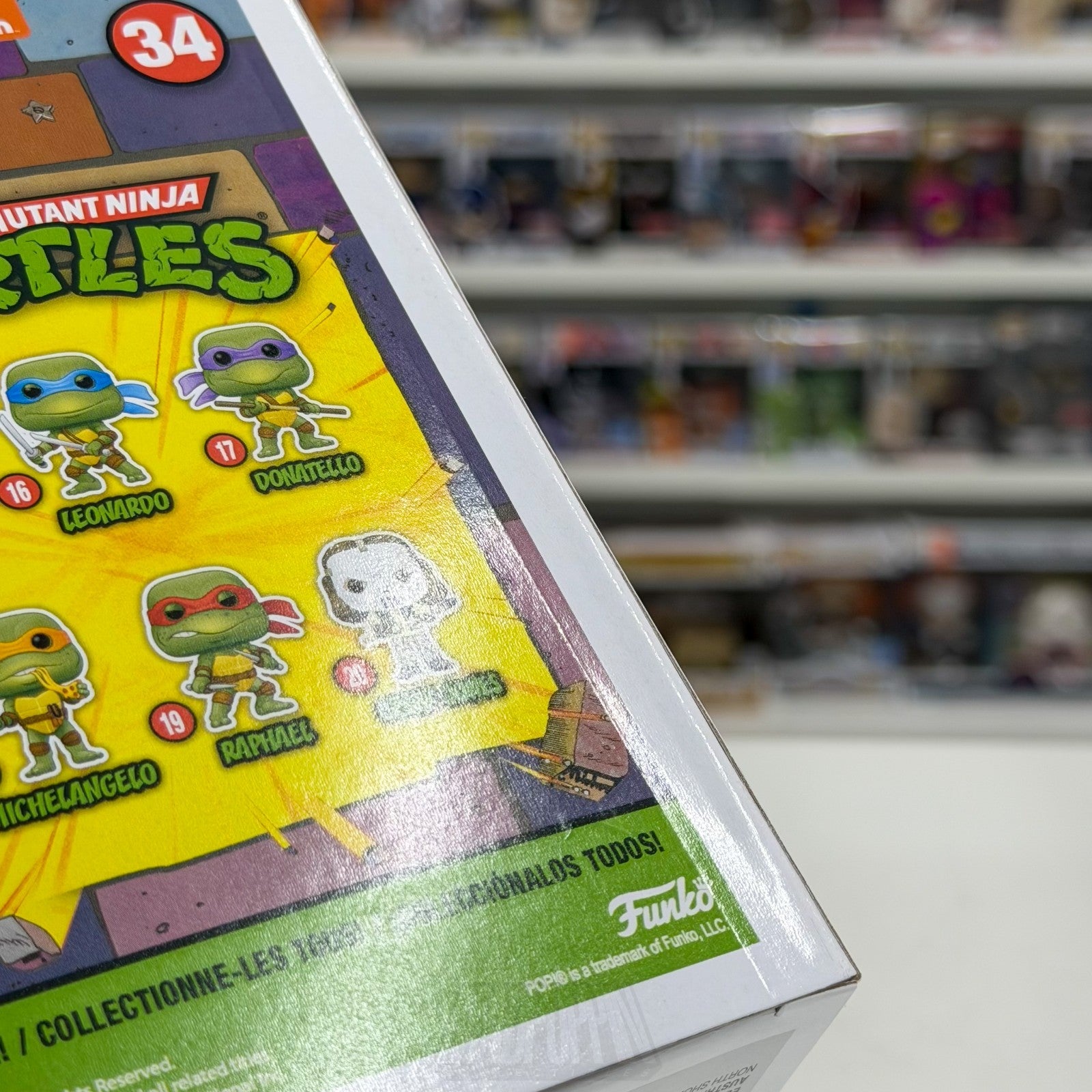 Funko Pop Retro Toys TMNT Turtles April O'Neil Specialty Series 34 Vinyl Figure8