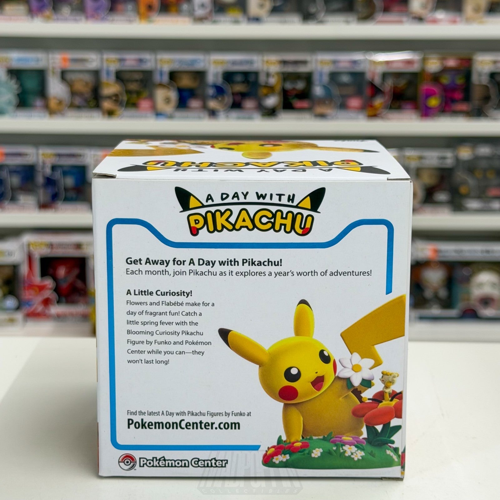 Funko A Day With Pikachu Blooming Curiosity Pokémon Center TCG Game Vinyl Figure3