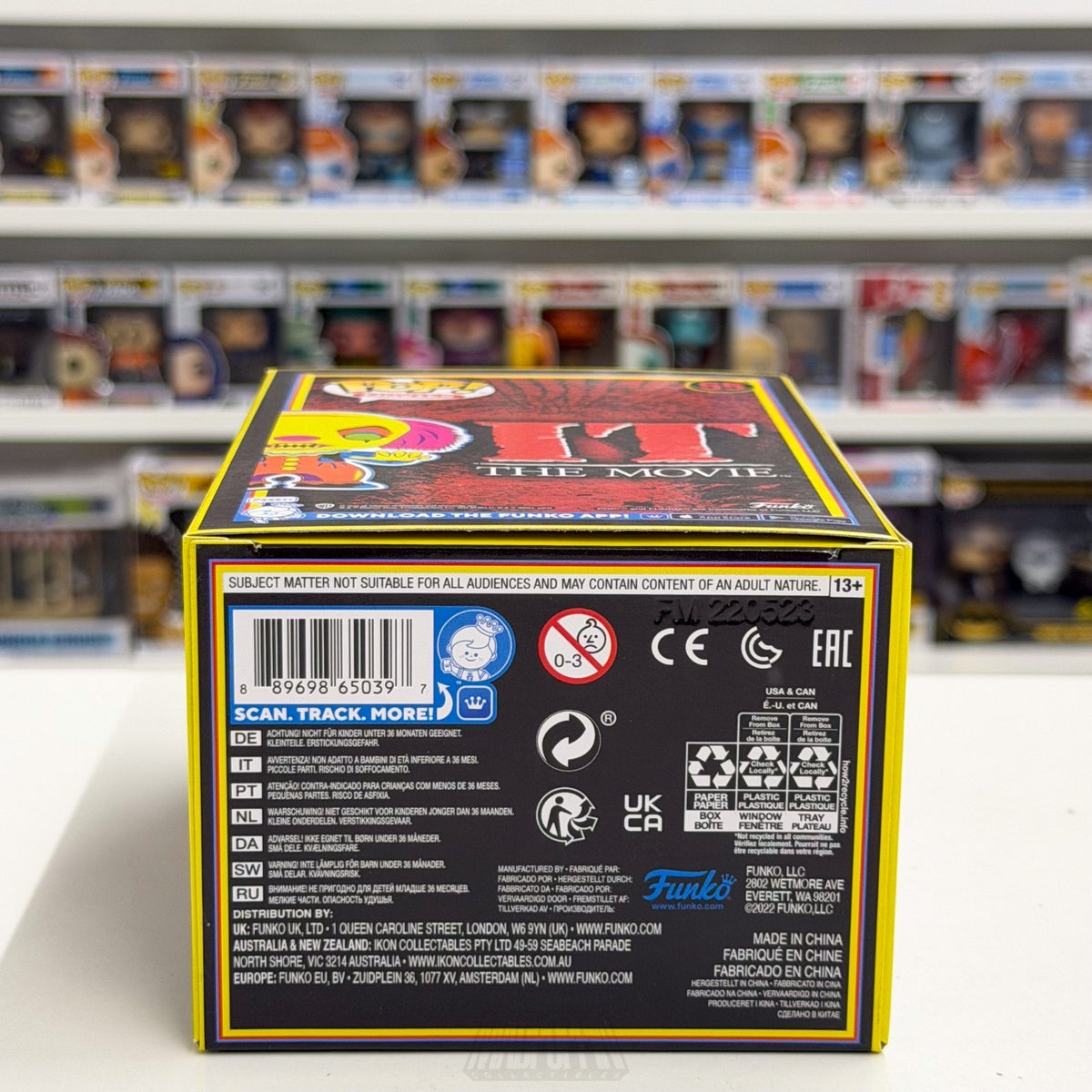 Funko Pop Movies It Pennywise Blacklight Entertainment Earth 55 Toy Vinyl Figure