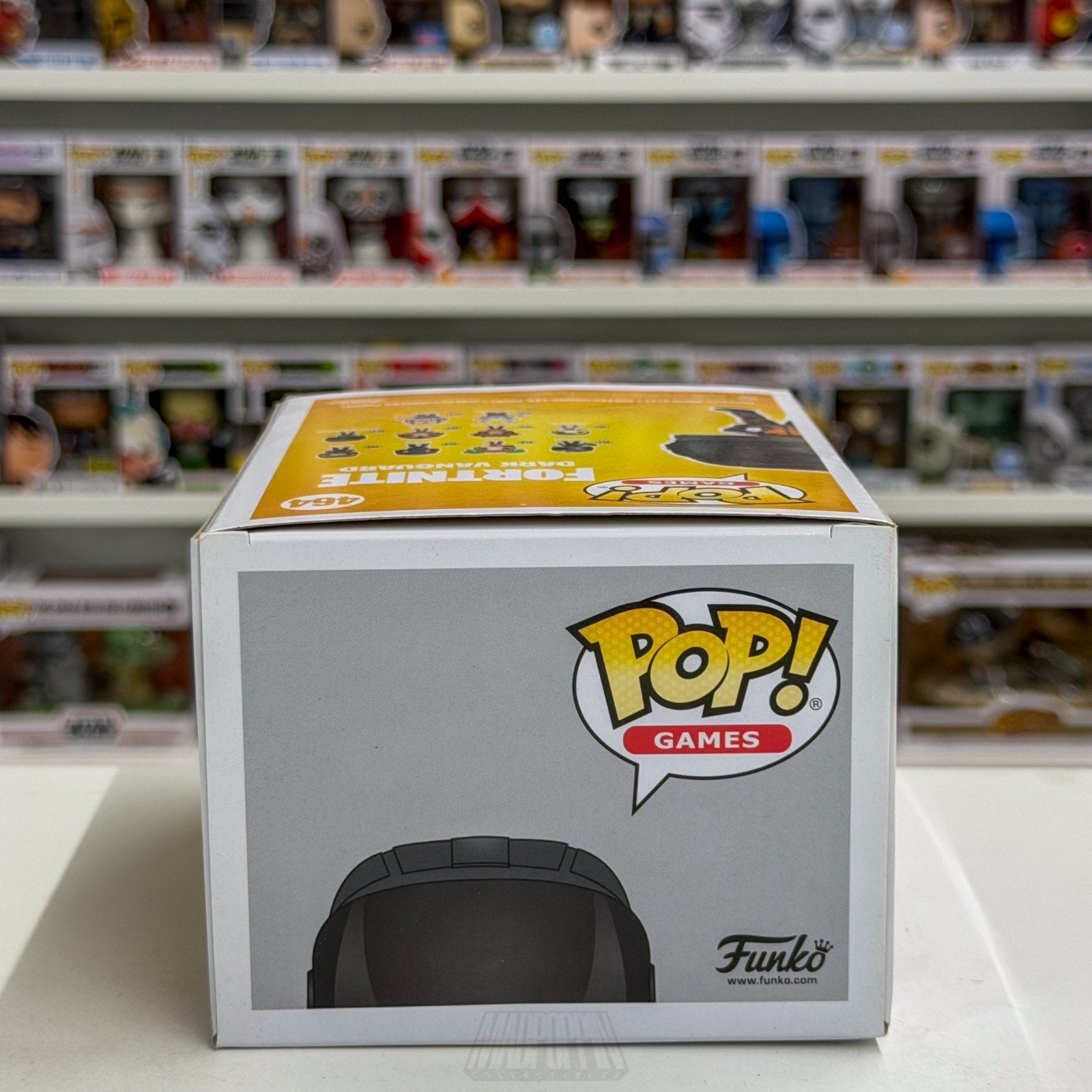 Funko Pop Games Fortnite Dark Vanguard Glow 464 Survival Battle Royale Figure