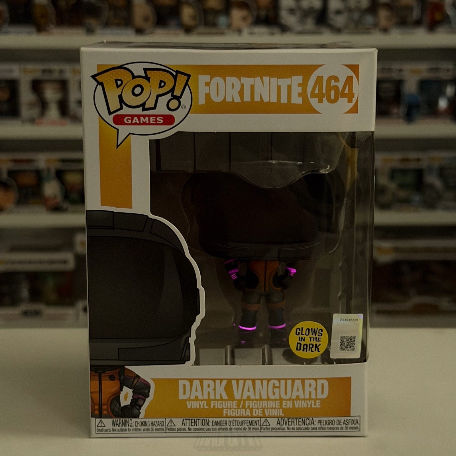 Funko Pop Games Fortnite Dark Vanguard Glow 464 Survival Battle Royale Figure