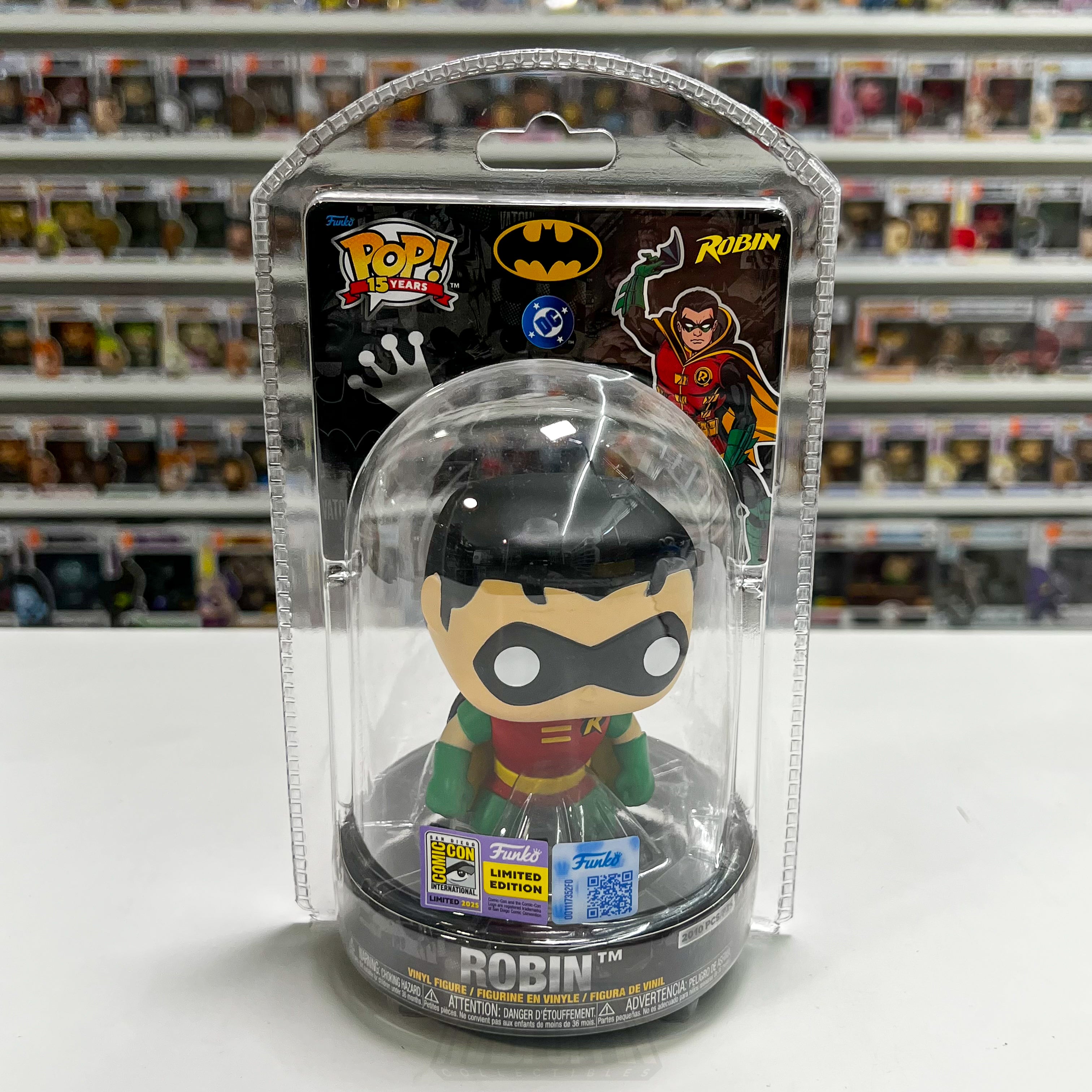Funko Pop DC Heroes Robin Clamshell SDCC 2025 Exclusive LE 2010 Pcs Boy Wonder - Madpoppin