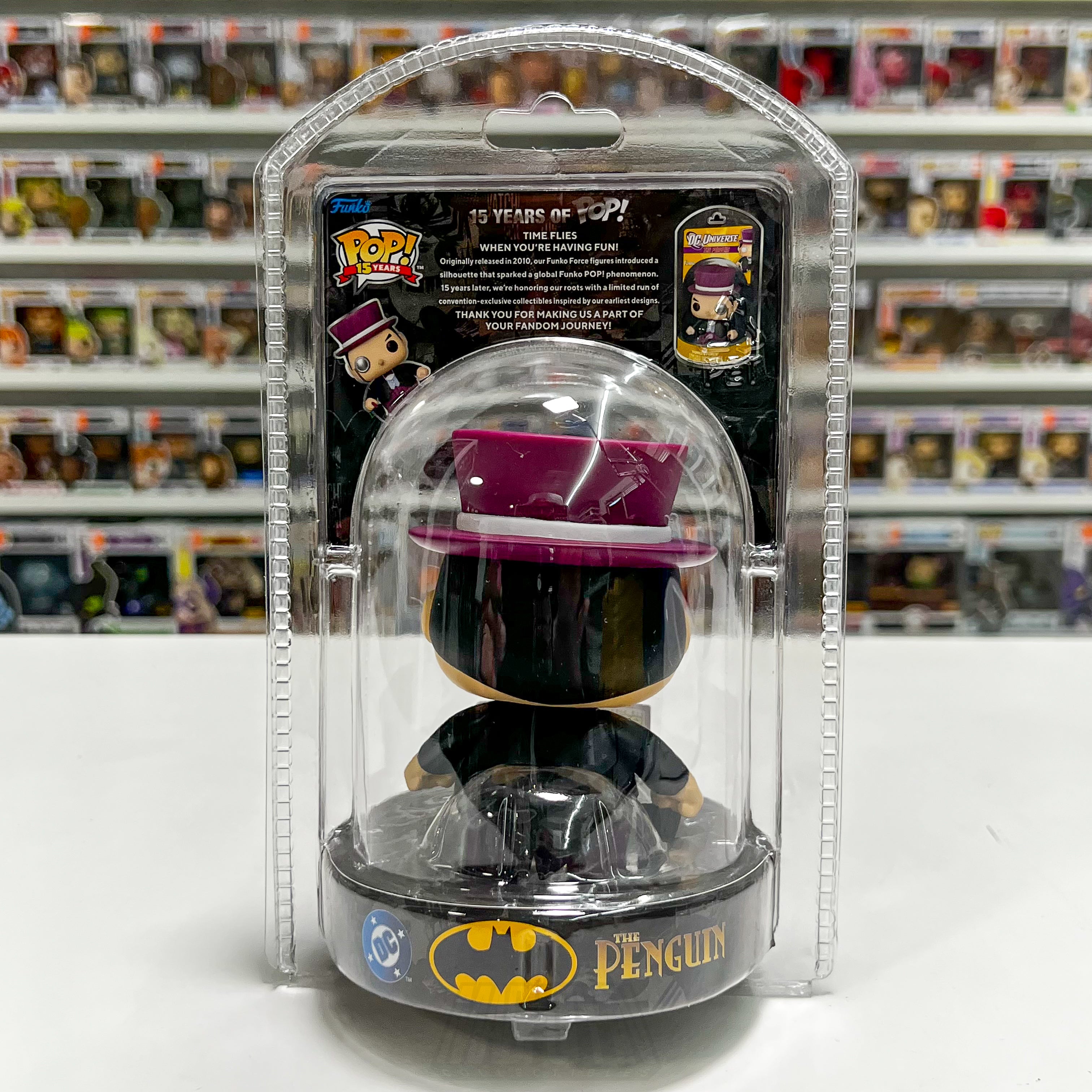 Funko Pop DC Heroes Penguin Clamshell SDCC 2025 Exclusive LE 2010 Pieces Batman - Madpoppin