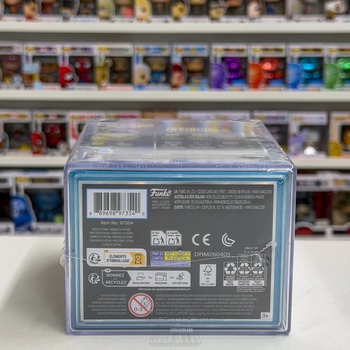 Funko Pop Invincible Floating 2452 SDCC 2026 LE 2000 Figure OFFICIAL CON STICKER