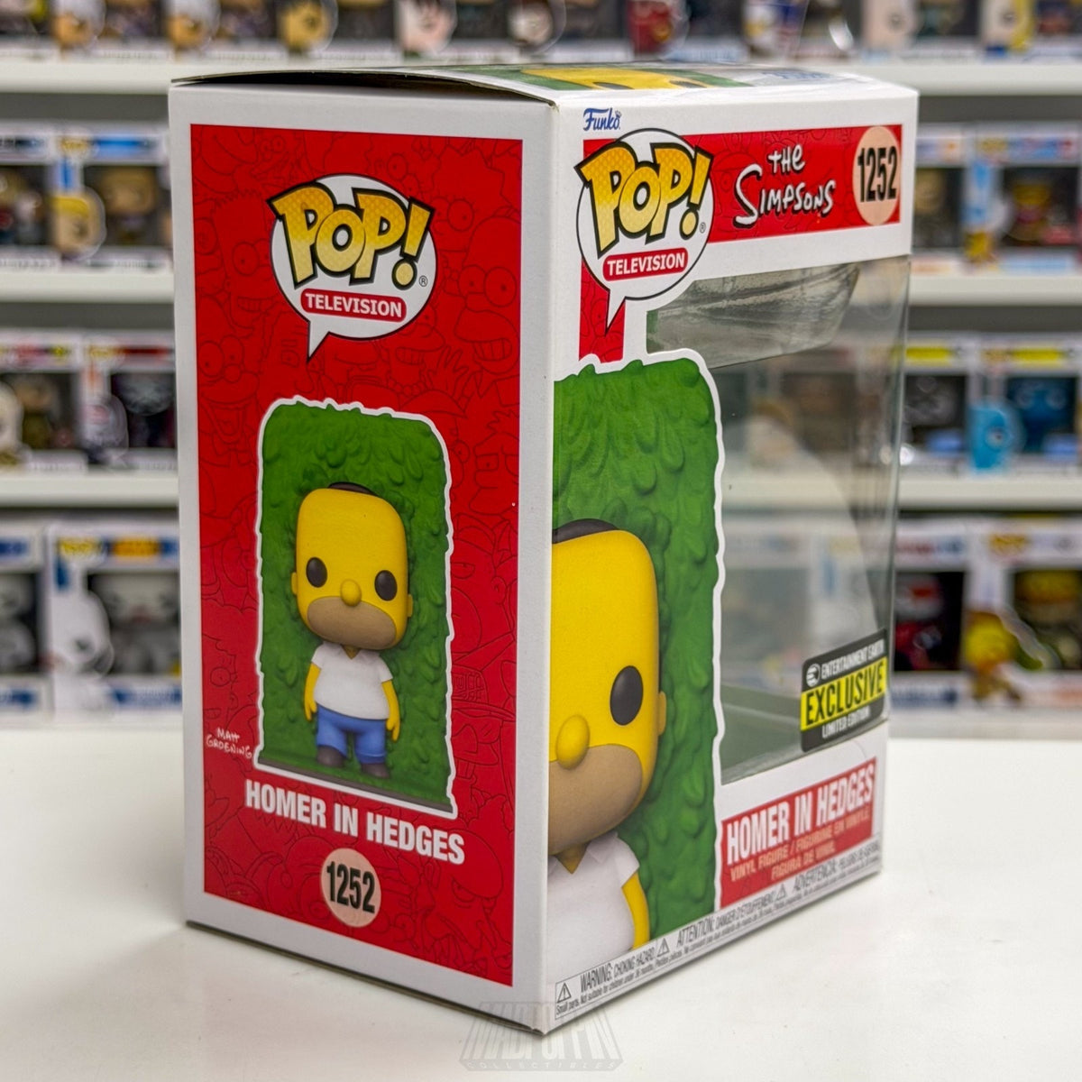 Funko Pop TV The Simpsons Homer in Hedges Entertainment Earth 1252 Vinyl Figure