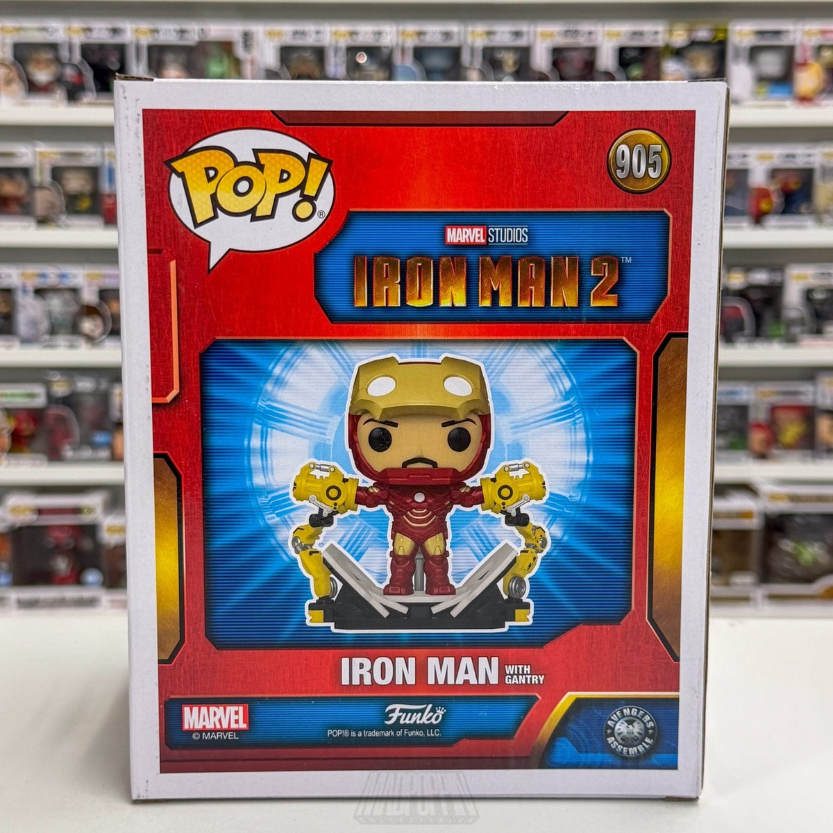 Funko Pop Marvel Iron Man w/Gantry GLow PX 905 MCU Superhero Deluxe Vinyl Figure