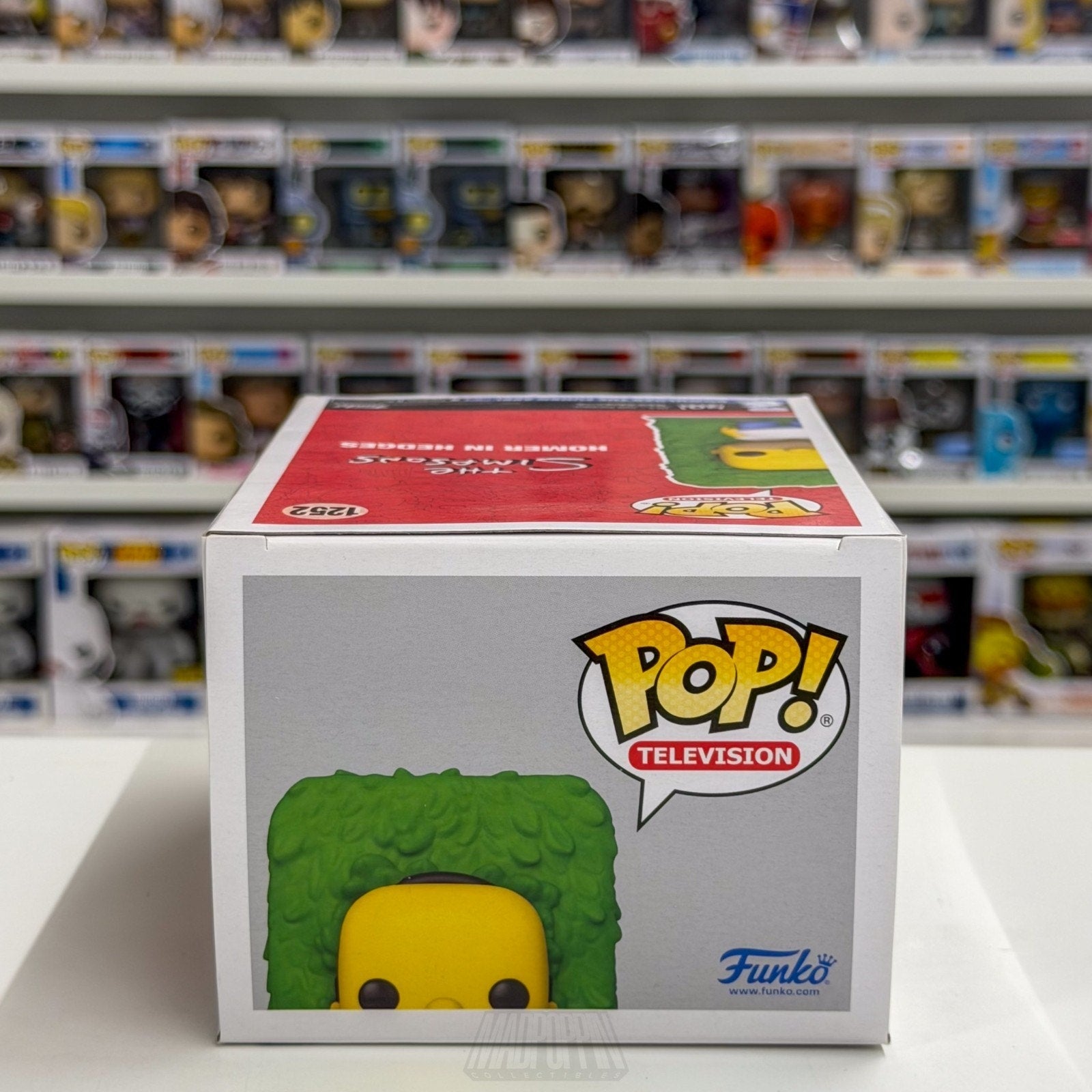 Funko Pop TV The Simpsons Homer in Hedges Entertainment Earth 1252 Vinyl Figure