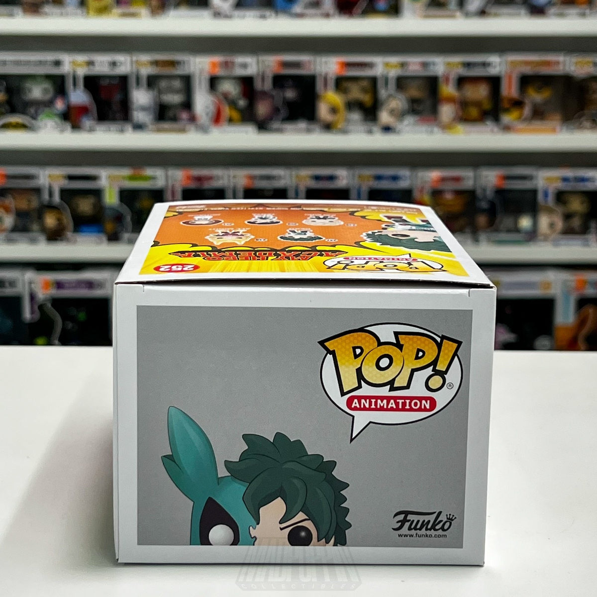 Funko Pop Anime My Hero Academia Deku Battle Hot Topic 252 Izuku Midoria Figure