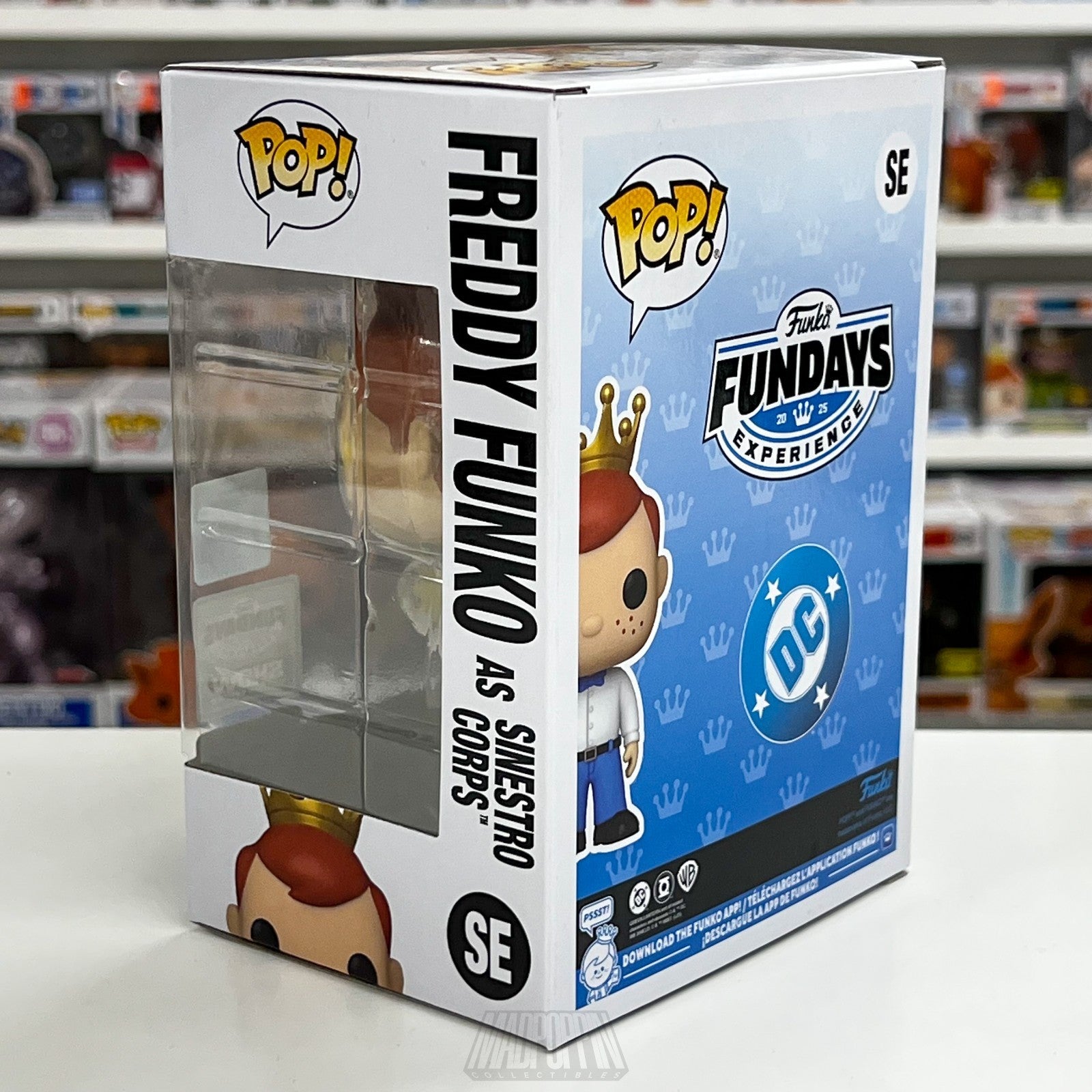 Funko Pop Fundays Freddy as Sinestro Corps Yellow DC Show Edition 500 PCS