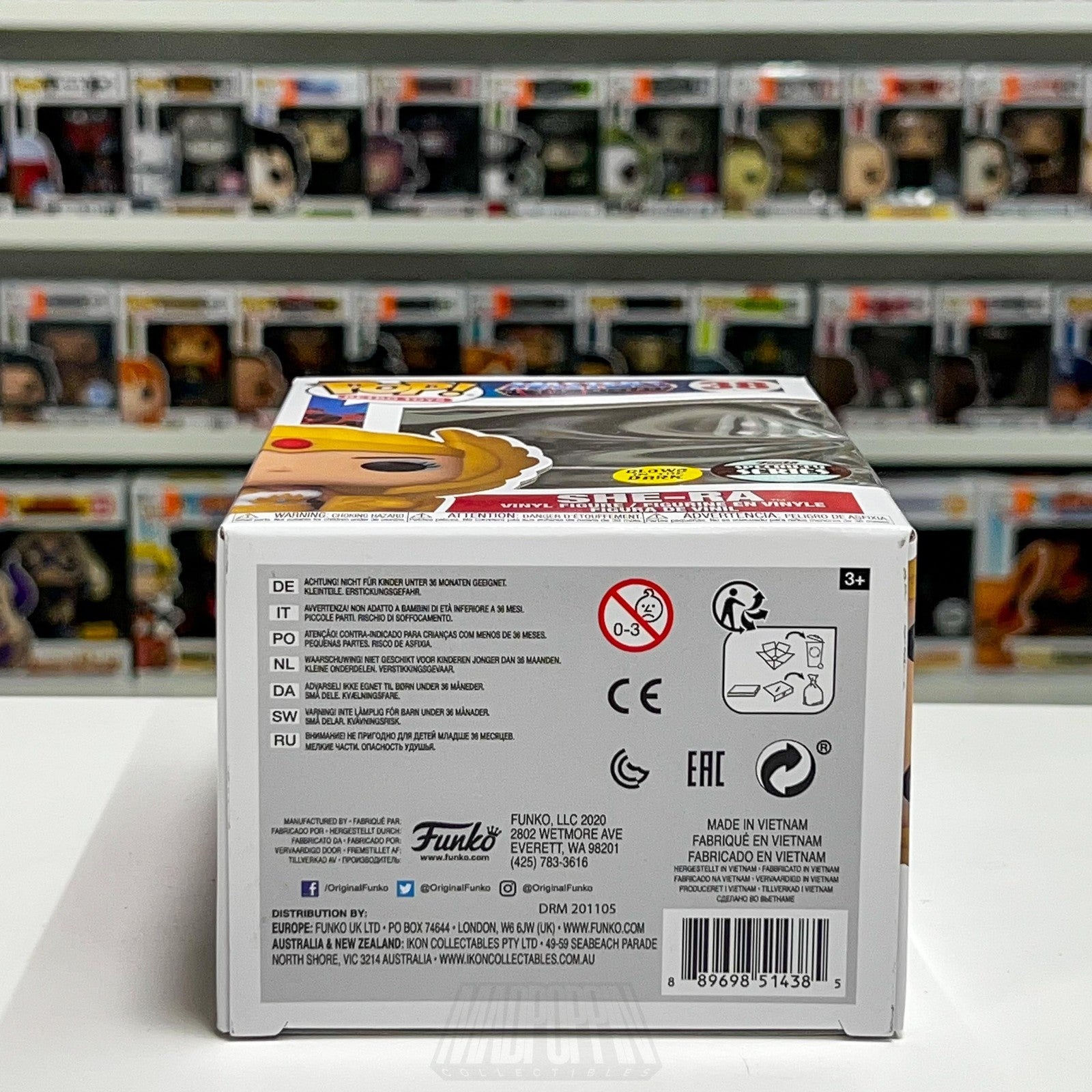 Funko POP Retro Toys Masters of the Universe She-Ra 38 Glow Specialty Series Toy