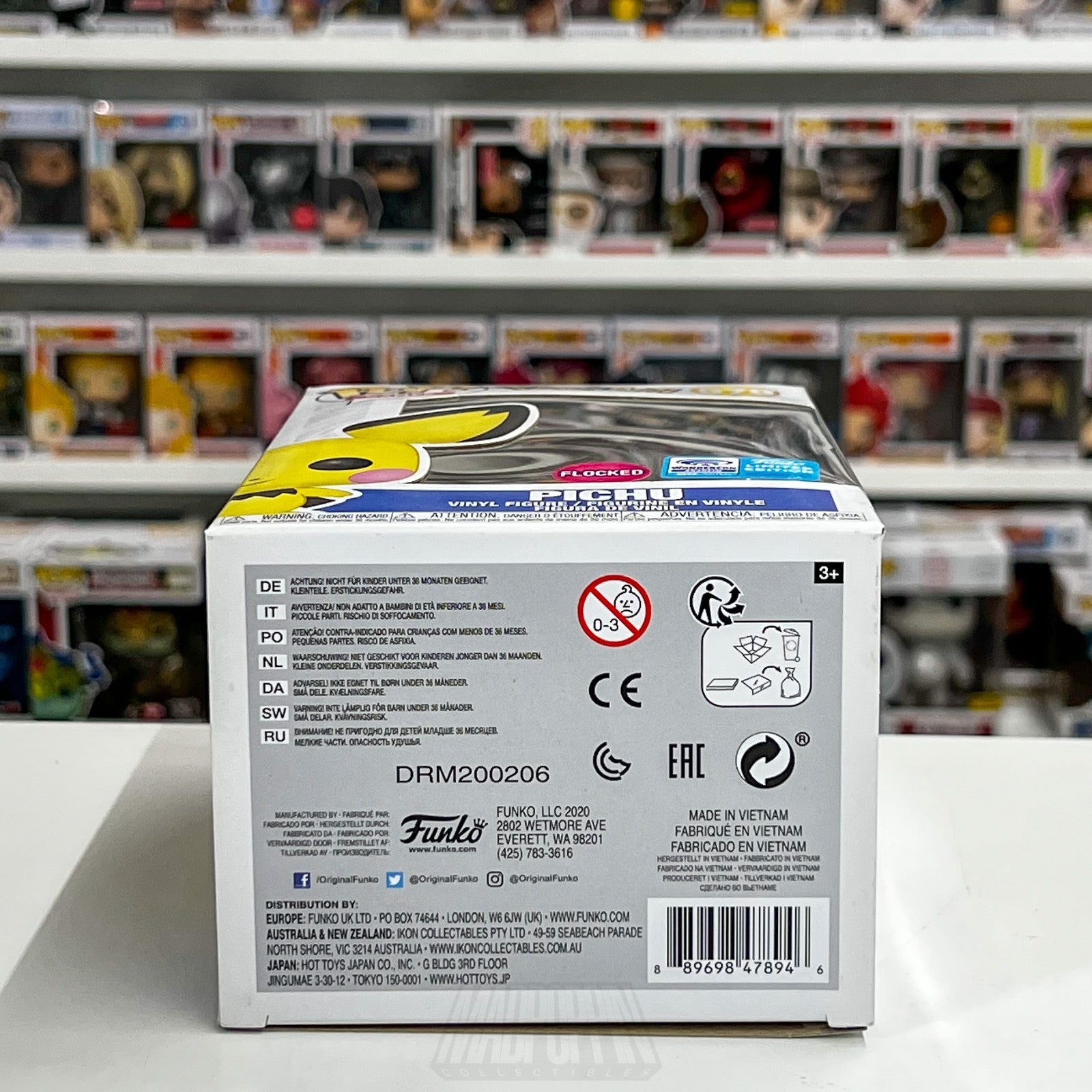 Funko Pop Games Pokemon Pichu Flocked WonderCon 579 Official Sticker TCG Figure7