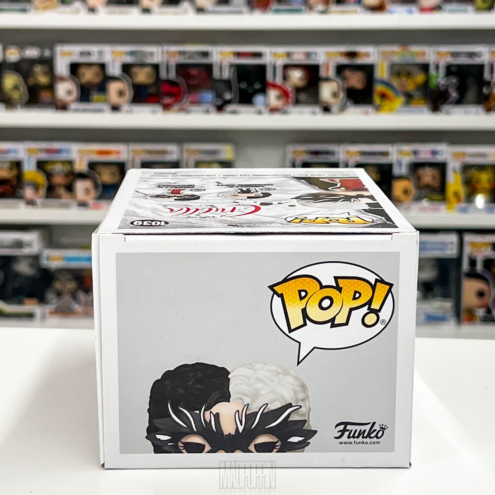 Funko Pop Disney Movies Cruella de Vil Reveal Outfit Vaulted 1039