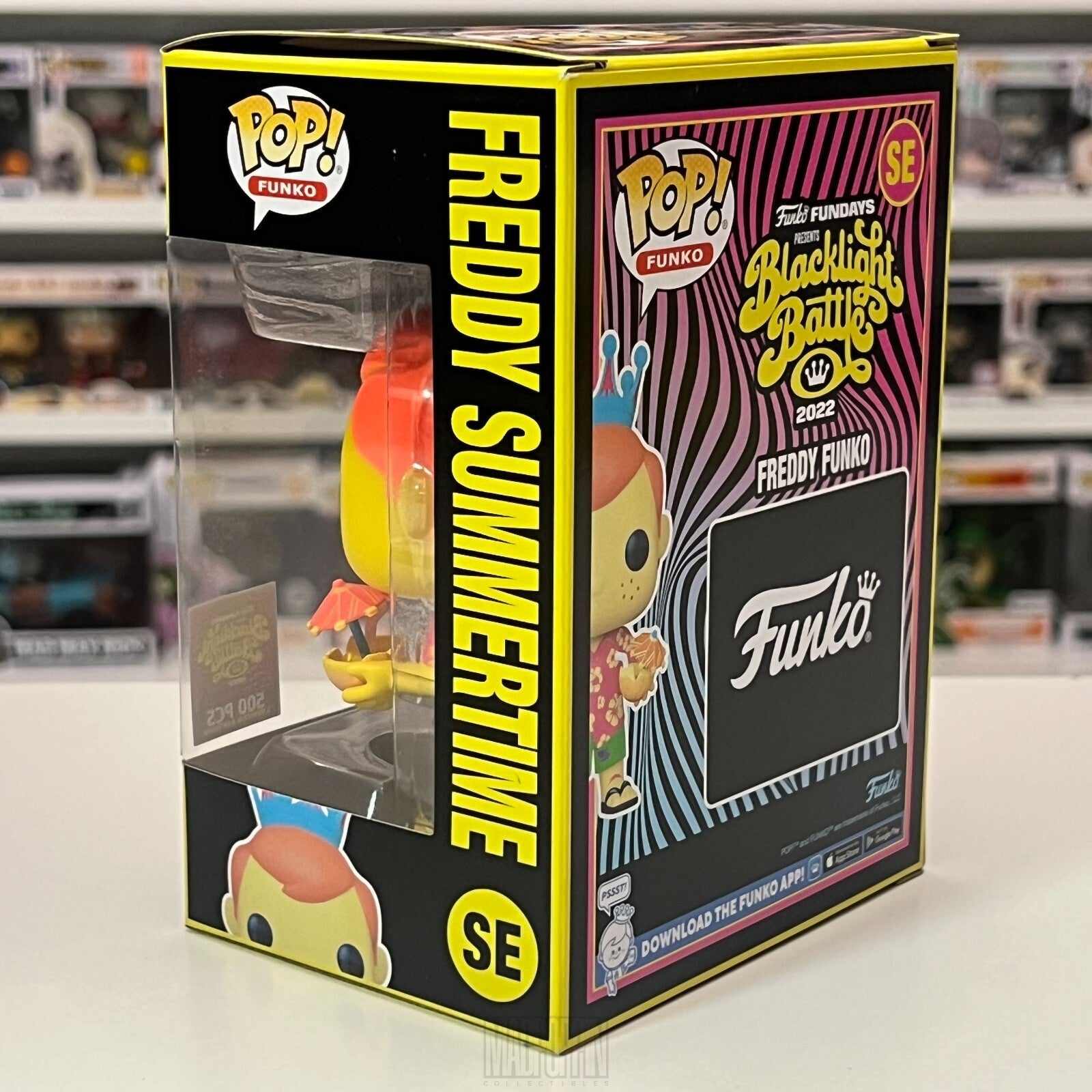 Funko Pop Freddy Summertime Fundays Blacklight Battle 2022 LE 500 Pieces SE