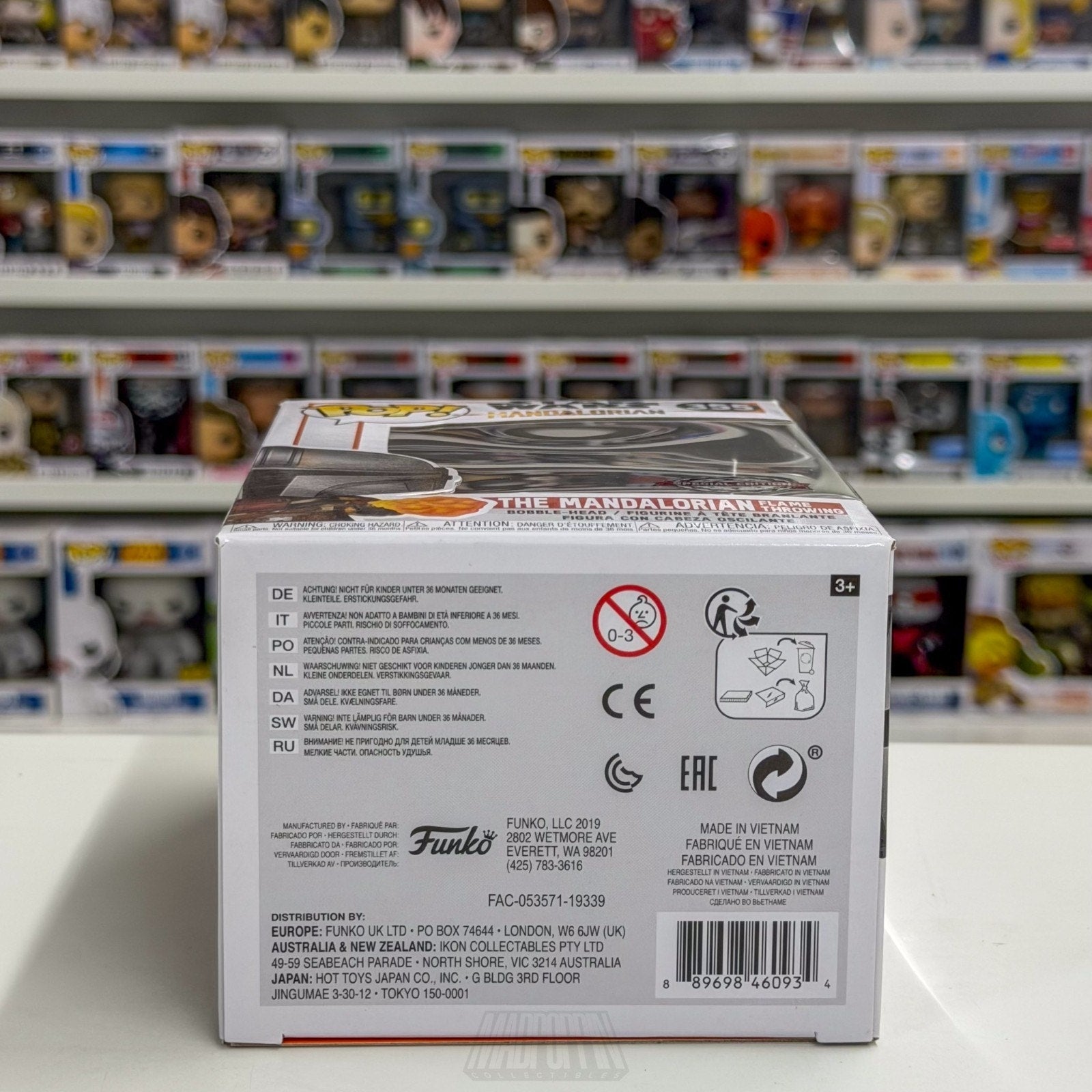 Funko Pop Star Wars Mandalorian Flame Throwing Special Edition 355 Vinyl Figure