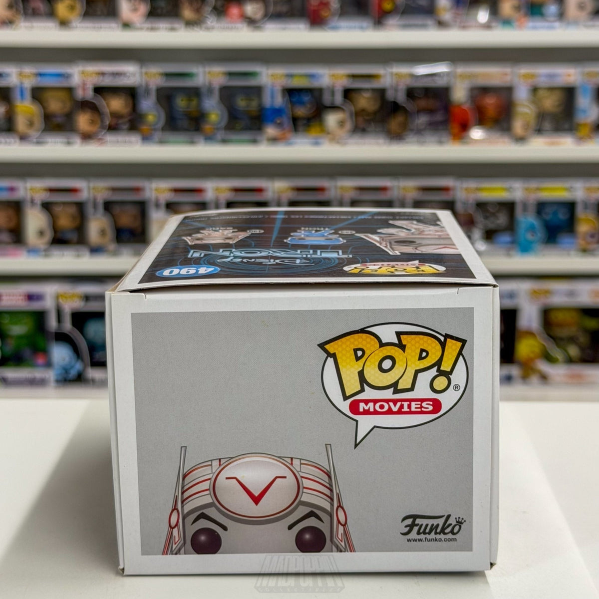Funko Pop Movies Disney Tron Sark Glow in the Dark 490 Sci-Fi Game Vinyl Figure