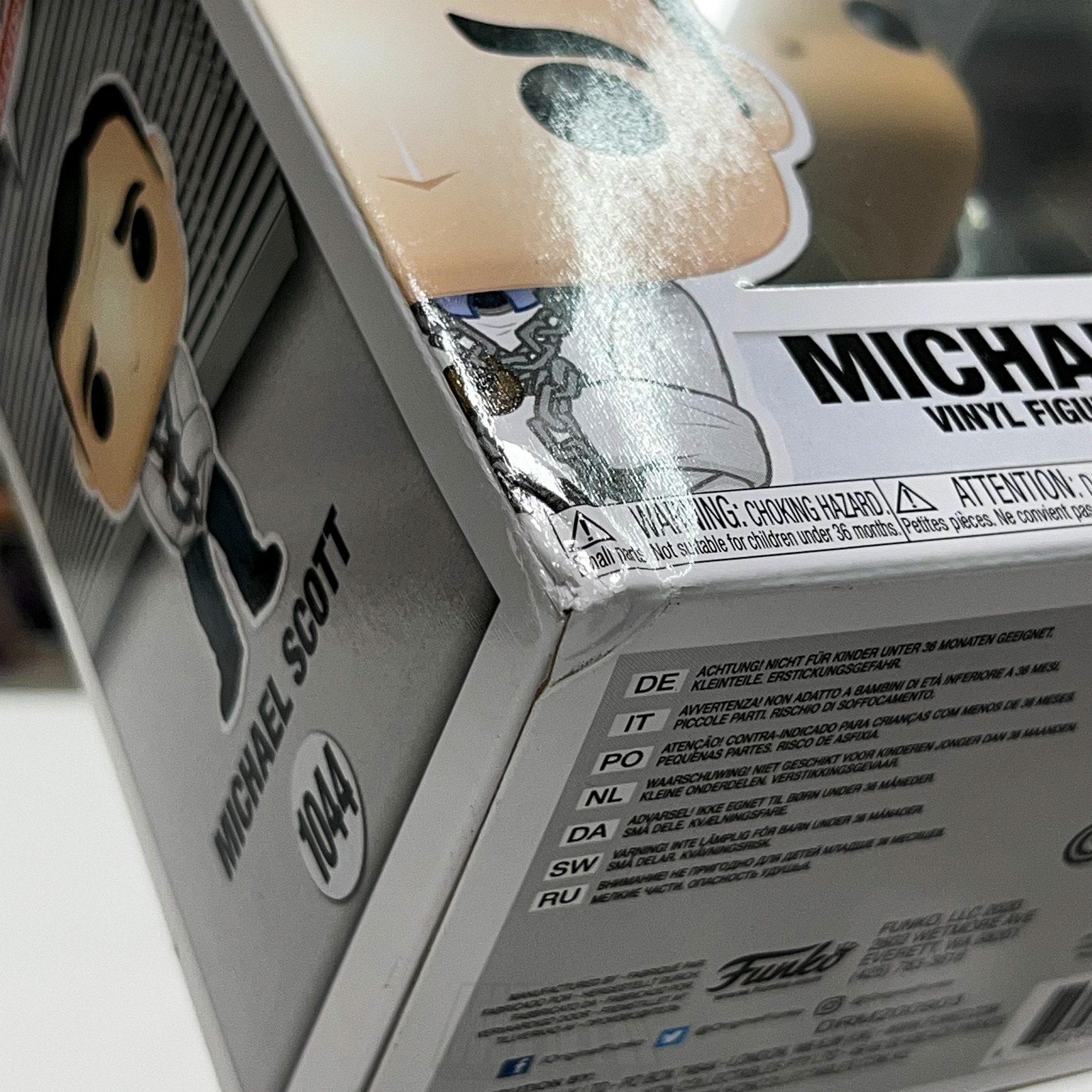Funko Pop TV The Office Michael Scott Straight Jacket 1044 Sitcom Vinyl Figure