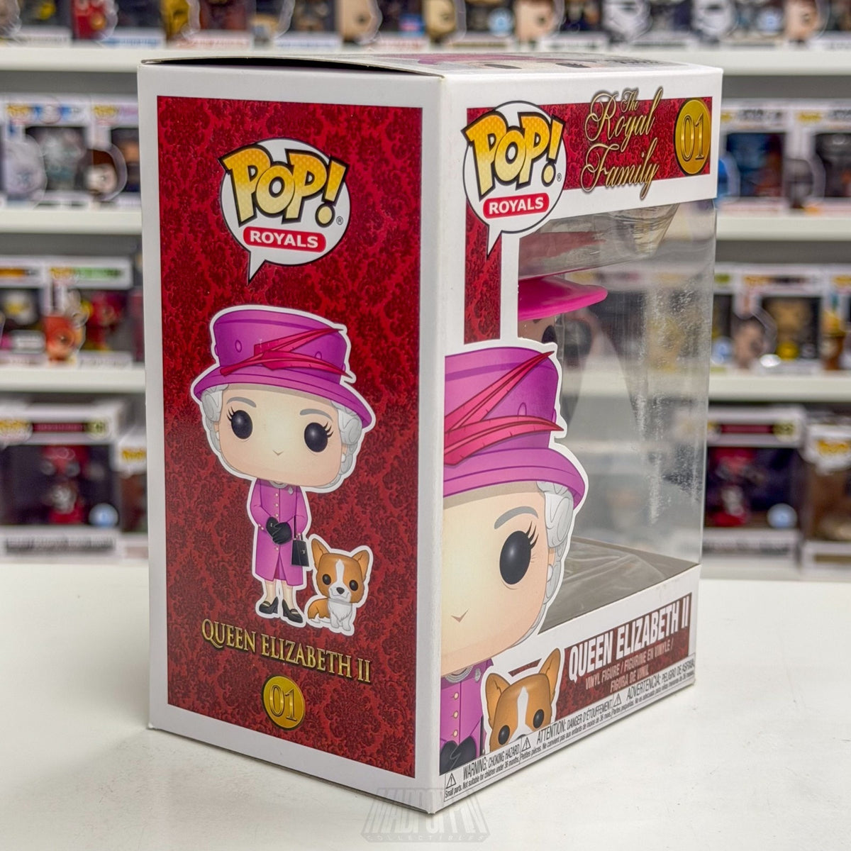 Funko Pop The Royal Family Queen Elizabeth II Pink Outfit Corgi 01 Vinyl Figure