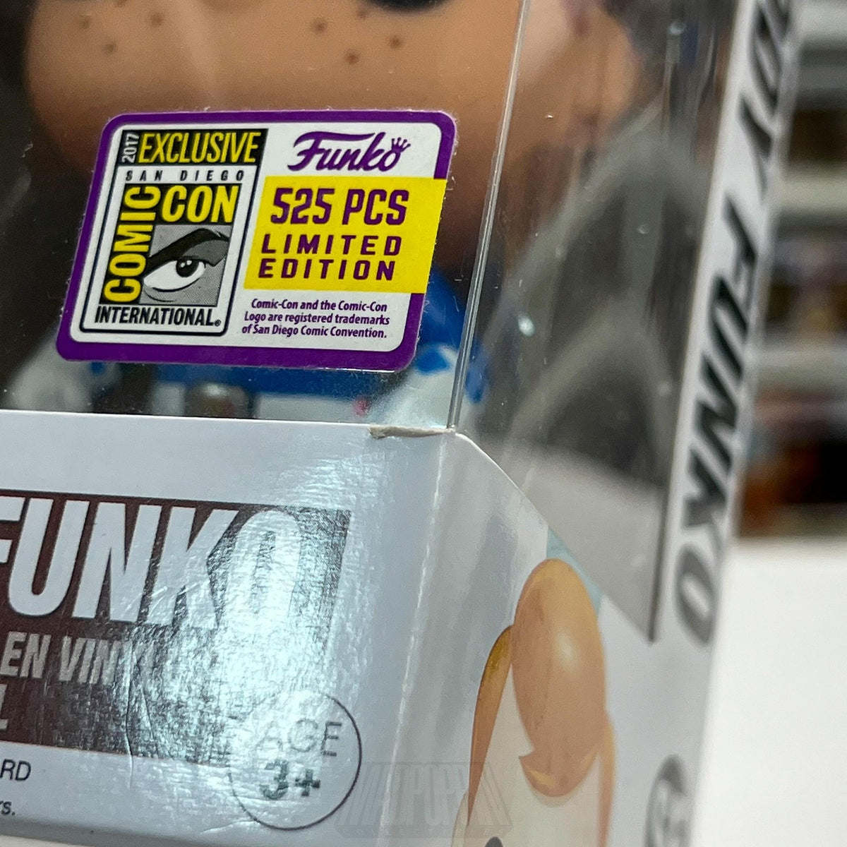 Funko Pop Fundays Freddy as Blue Ranger 525PCS SE SDCC MMPR Ranger Vinyl Figure