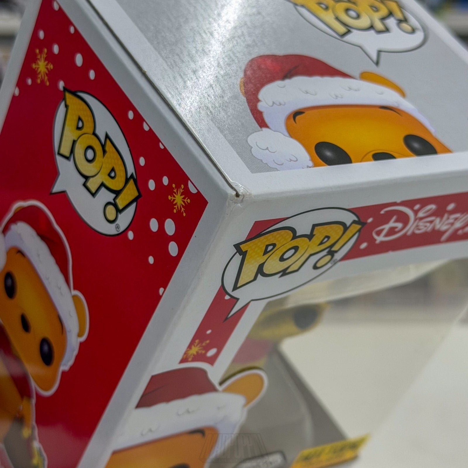 Funko Pop Disney Winnie the Pooh Santa Diamond Hot Topic 614 Bear Vinyl Figure