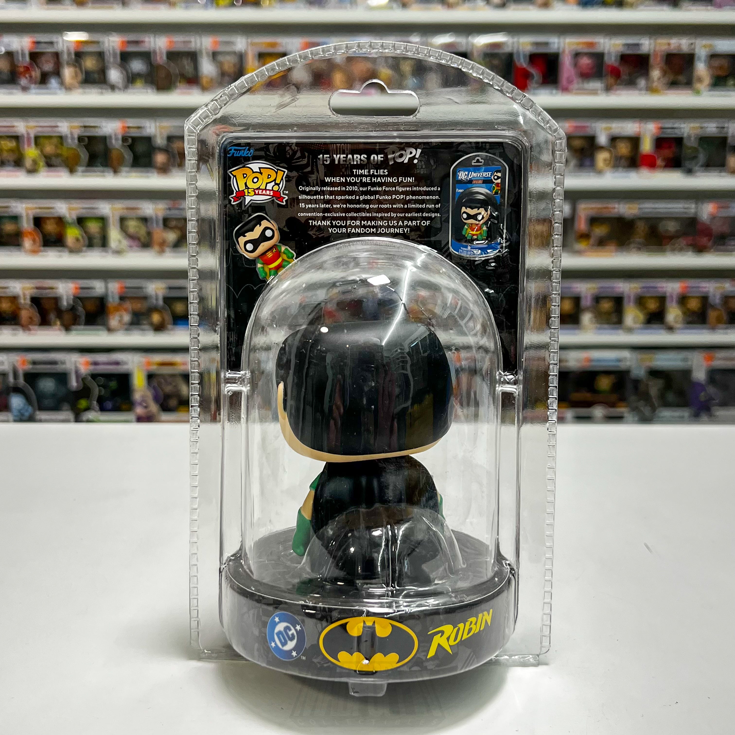 Funko Pop DC Heroes Robin Clamshell SDCC 2025 Exclusive LE 2010 Pcs Boy Wonder - Madpoppin
