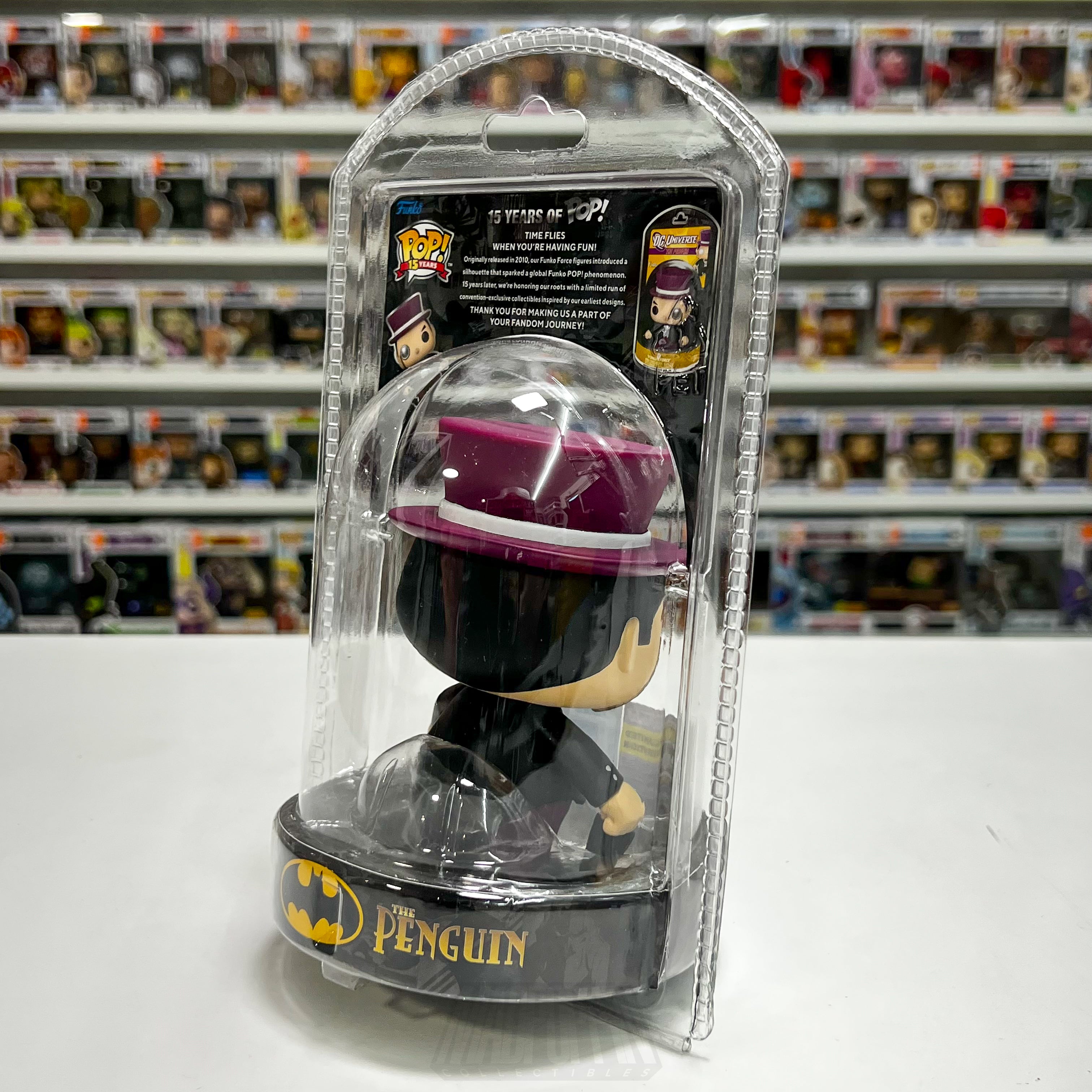 Funko Pop DC Heroes Penguin Clamshell SDCC 2025 Exclusive LE 2010 Pieces Batman - Madpoppin