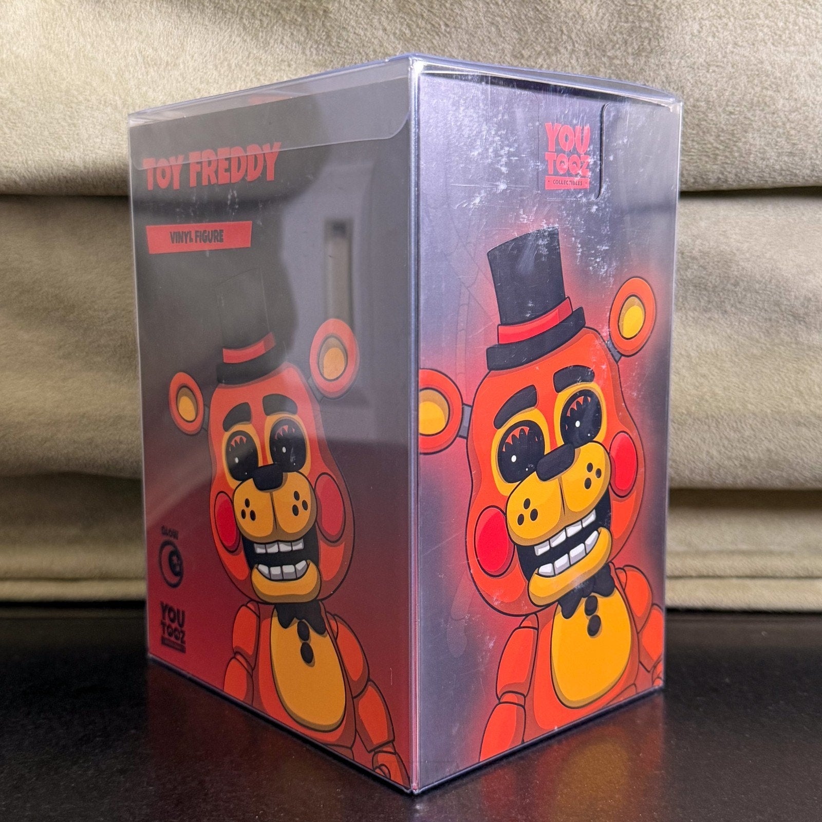 Youtooz Five Nights at Freddys Toy Glow IT'SUGAR SDCC 2026 Signed Kellen Goff