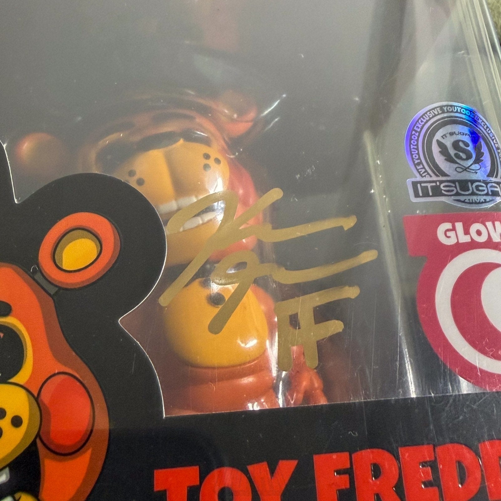 Youtooz Five Nights at Freddys Toy Glow IT'SUGAR SDCC 2026 Signed Kellen Goff