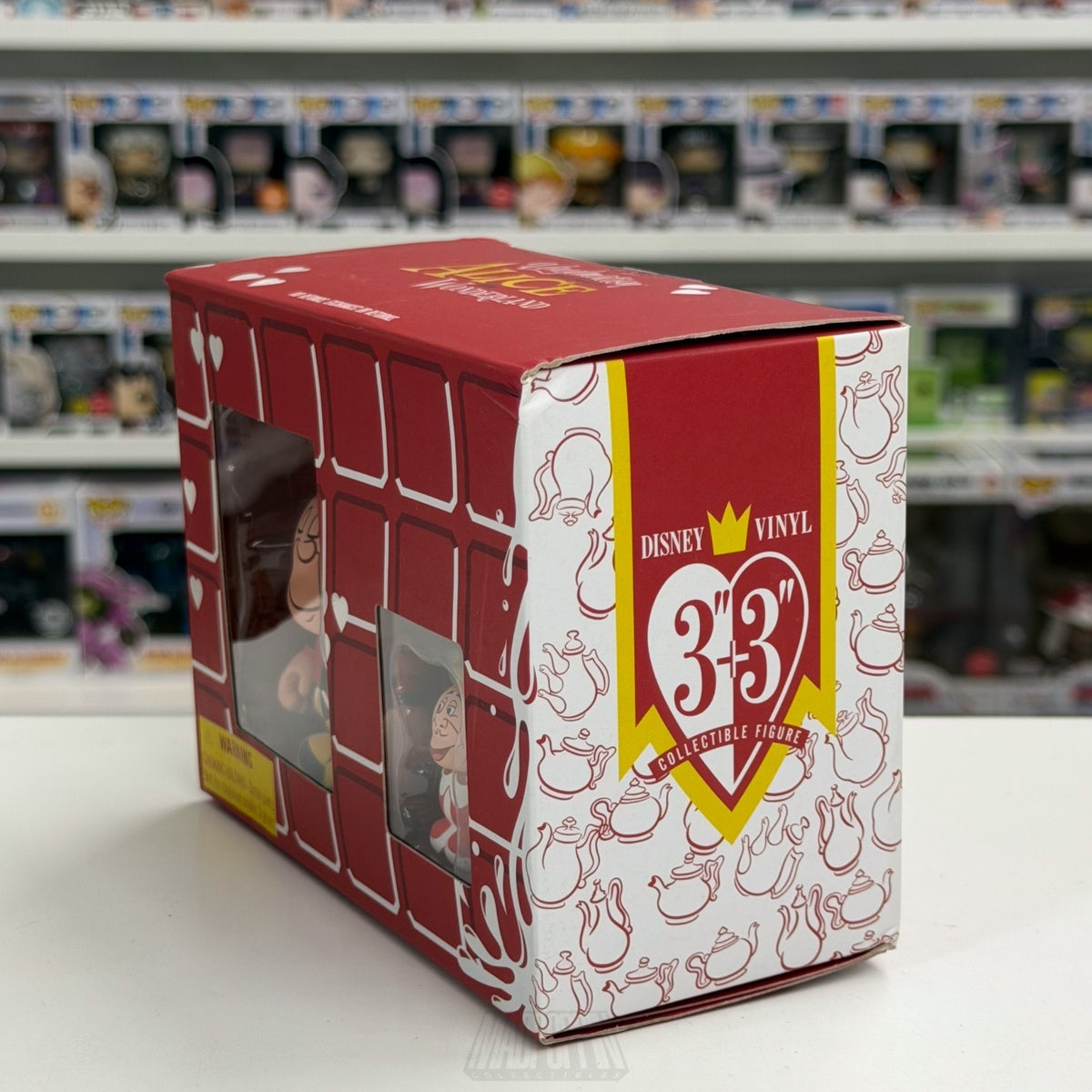 Disney Vinylmation Alice in Wonderland Queen of Hearts w/Mini King 2500 Figure