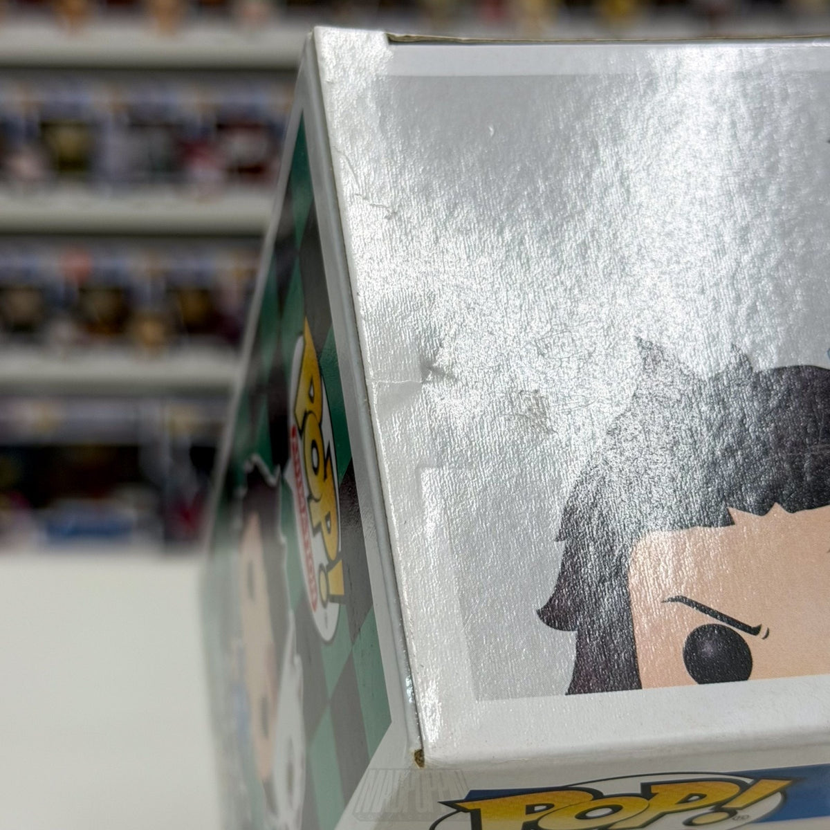 Funko Pop Anime Demon Slayer Tanjiro Kamado OG Blue Sword Hot Topic 867 Figure